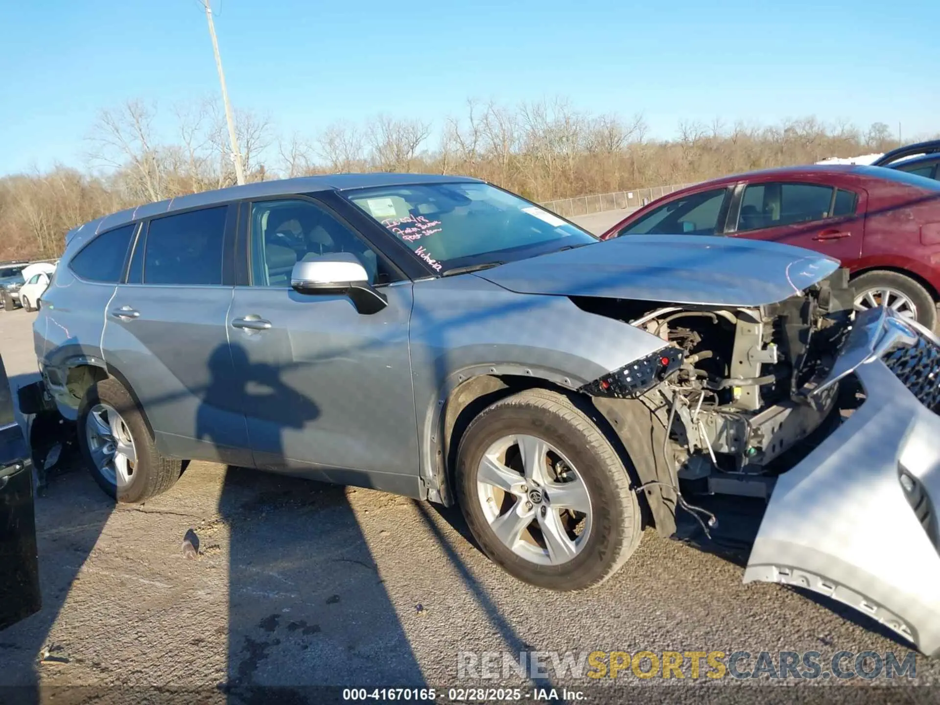 13 Photograph of a damaged car 5TDZARAH7PS519597 TOYOTA HIGHLANDER 2023