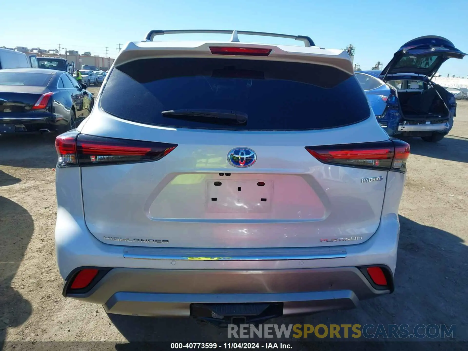16 Photograph of a damaged car 5TDEBRCH0RS614871 TOYOTA HIGHLANDER 2024