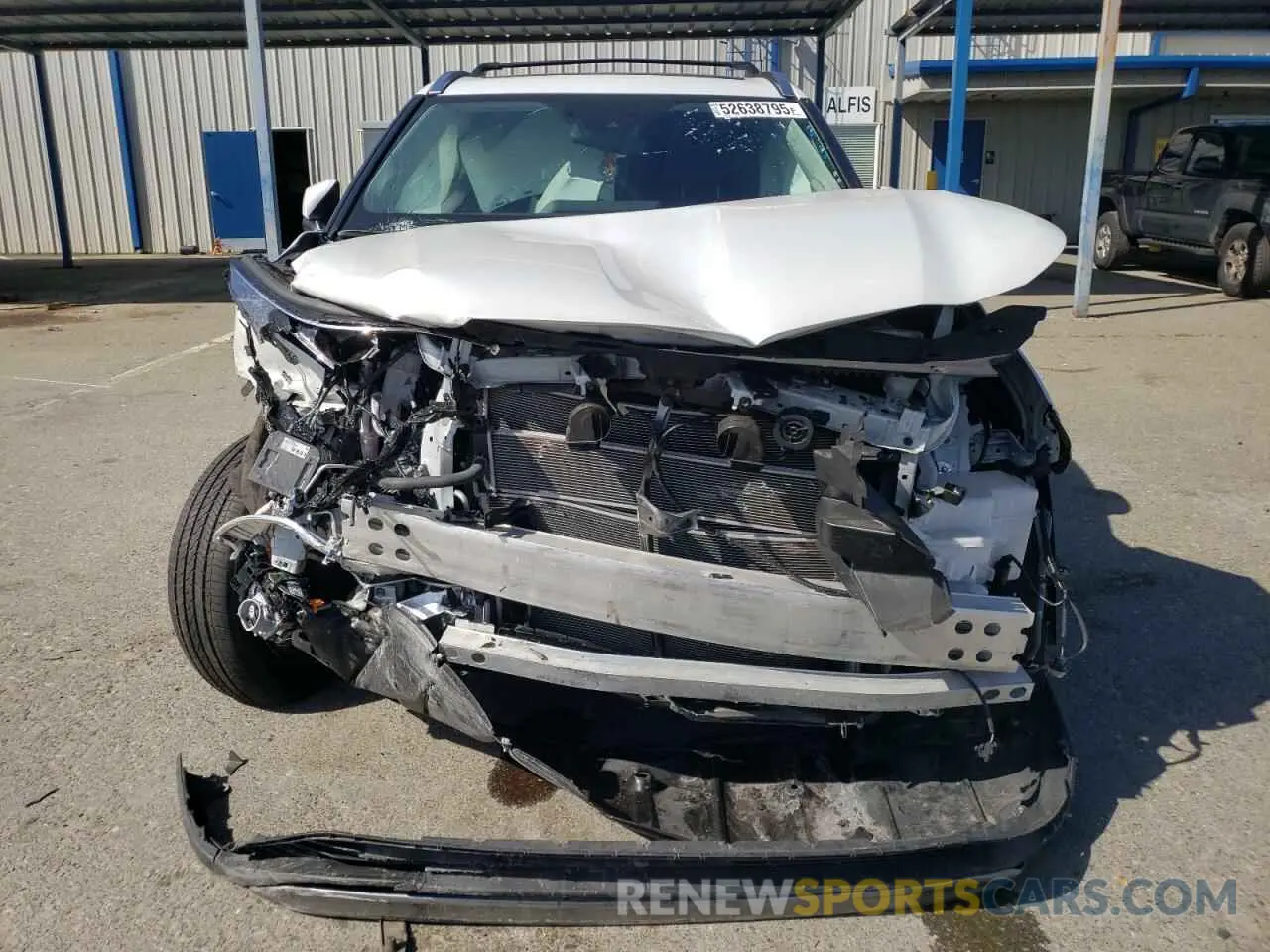 5 Photograph of a damaged car 5TDEBRCH6RS636695 TOYOTA HIGHLANDER 2024