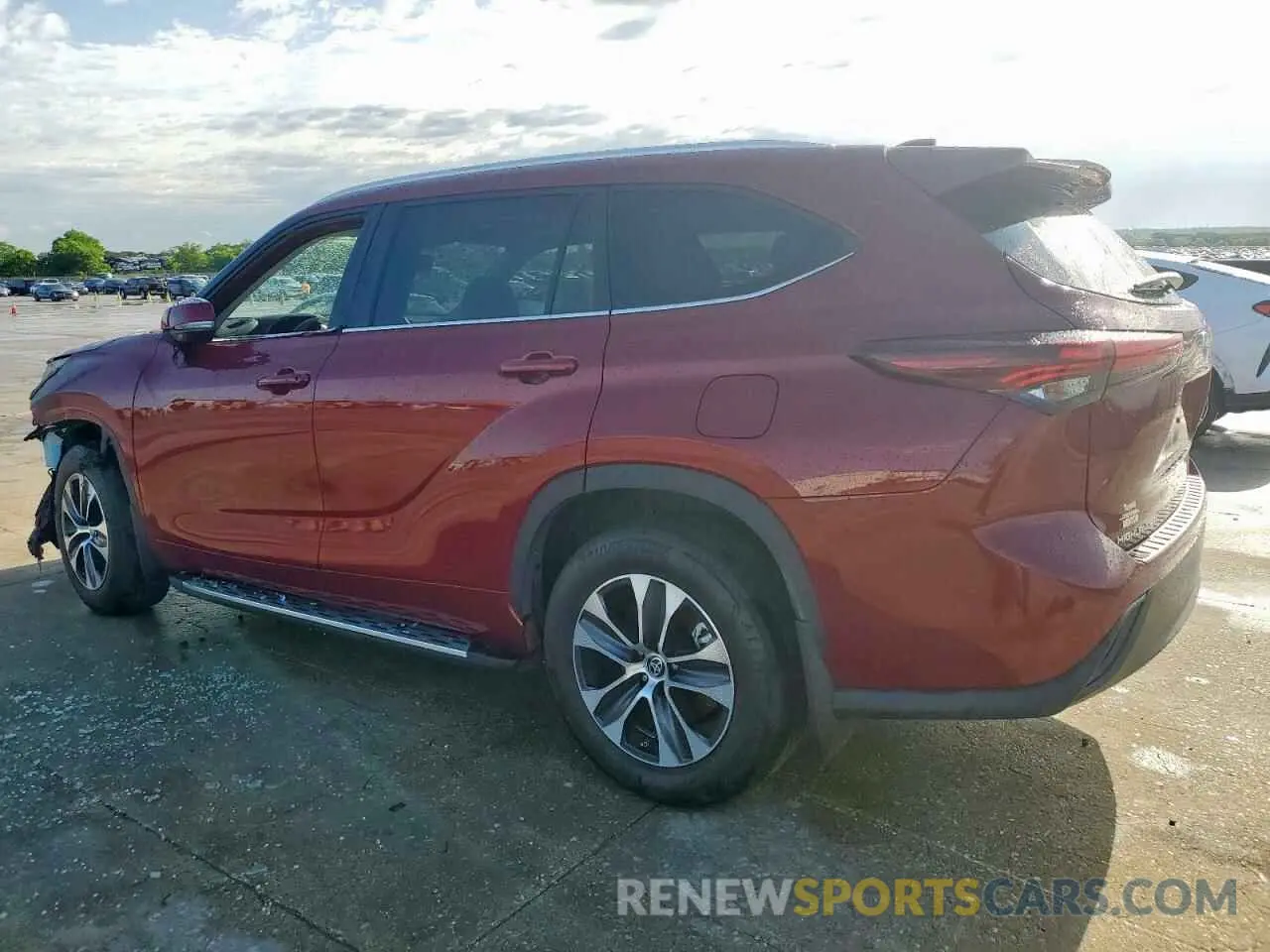 2 Photograph of a damaged car 5TDKARAH5RS530196 TOYOTA HIGHLANDER 2024
