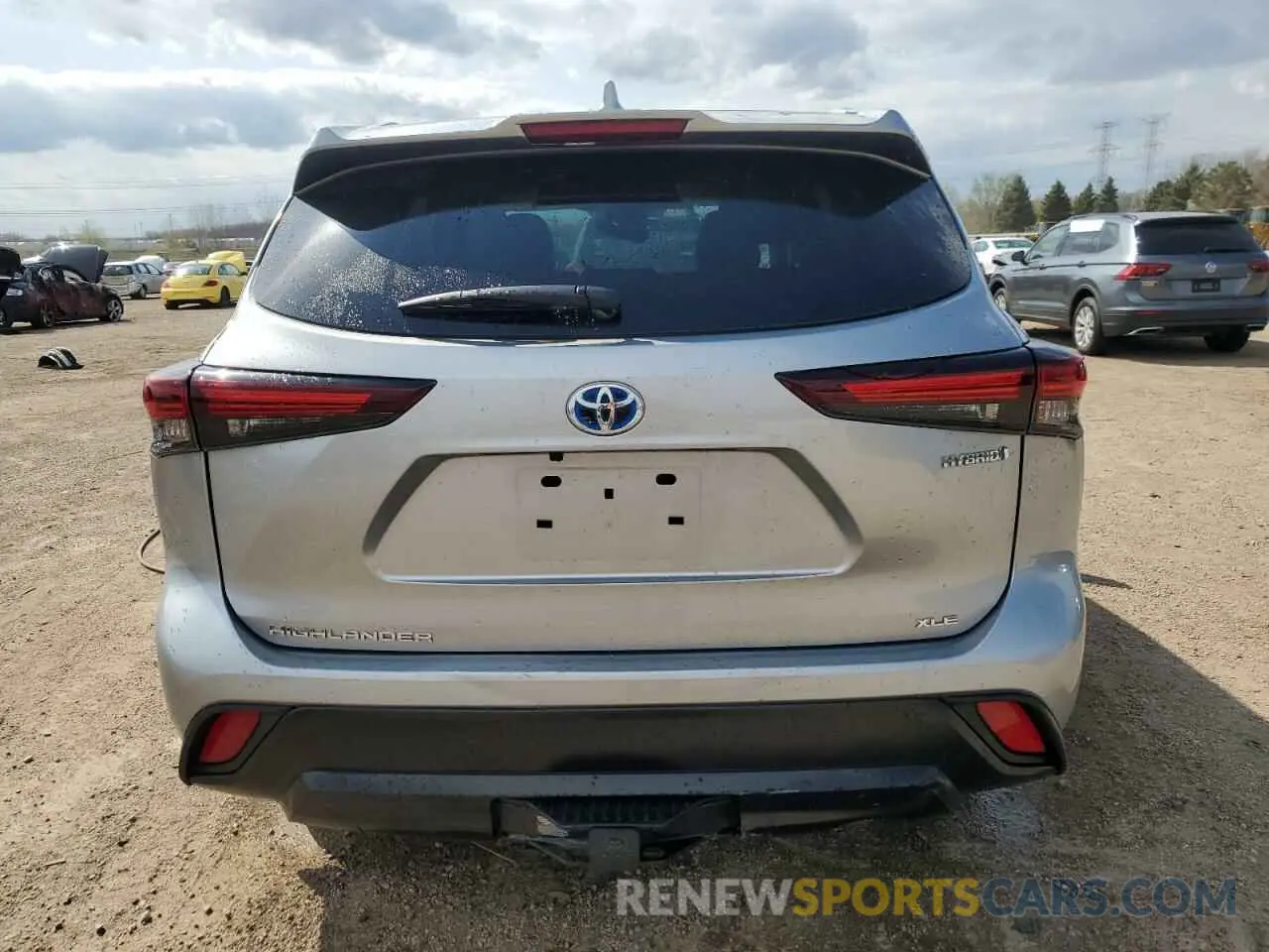 6 Photograph of a damaged car 5TDKBRCH3RS636172 TOYOTA HIGHLANDER 2024