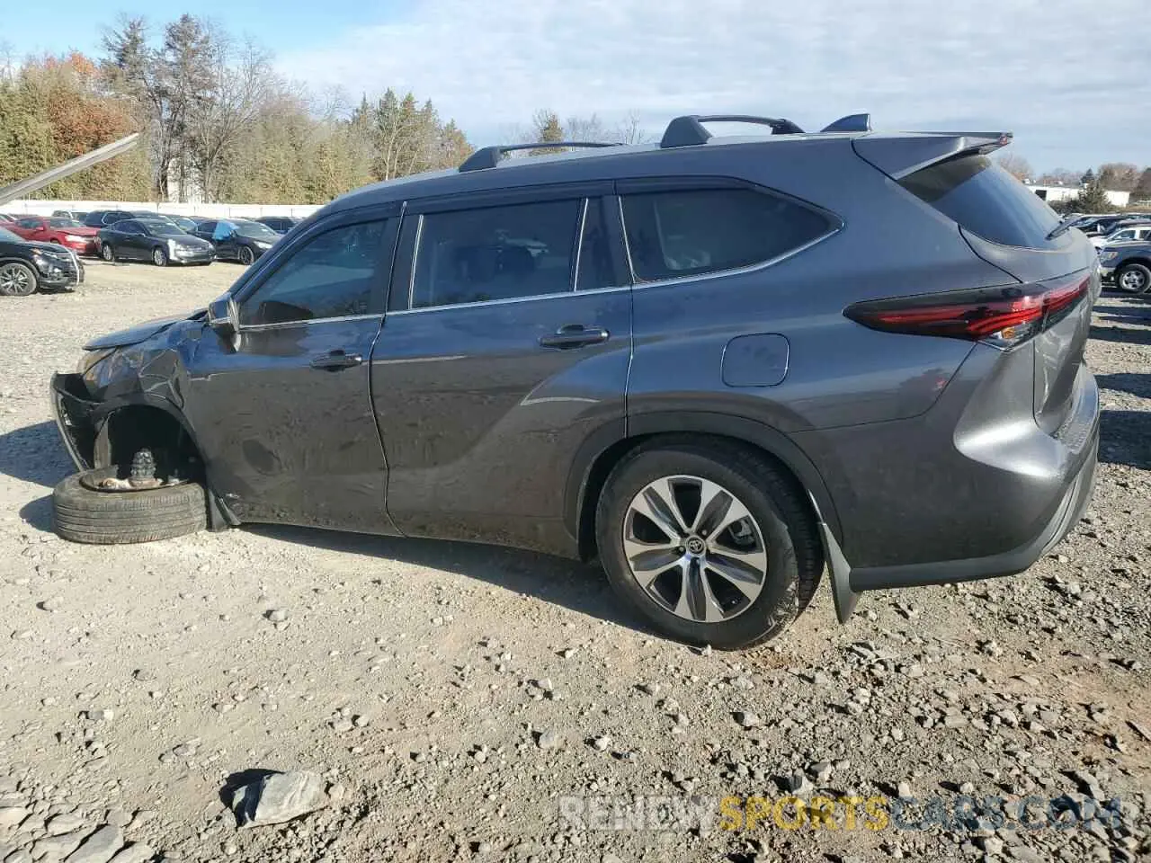 2 Photograph of a damaged car 5TDKBRCH4RS606016 TOYOTA HIGHLANDER 2024