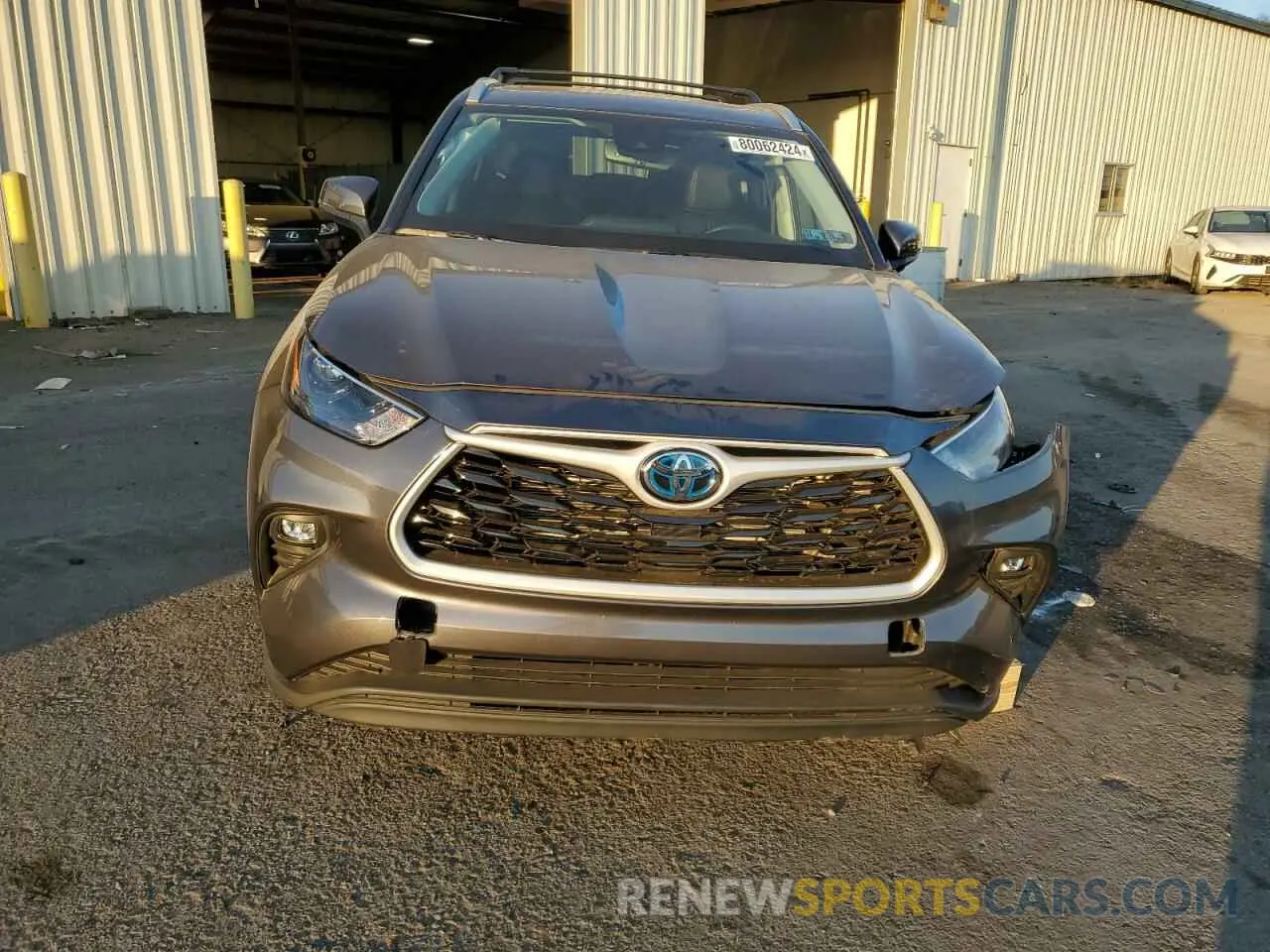 5 Photograph of a damaged car 5TDKBRCH4RS606016 TOYOTA HIGHLANDER 2024