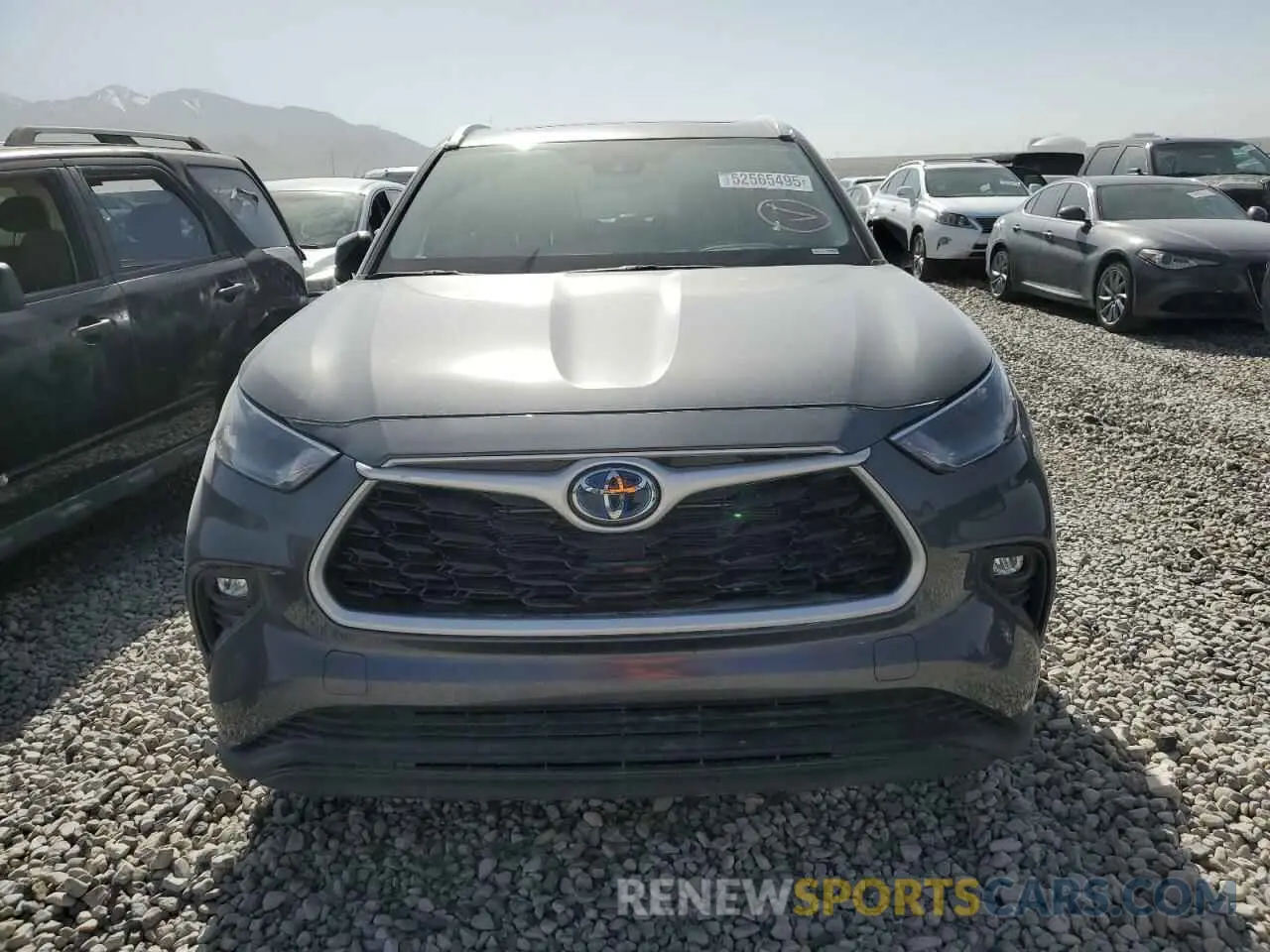 5 Photograph of a damaged car 5TDKBRCH8RS638483 TOYOTA HIGHLANDER 2024