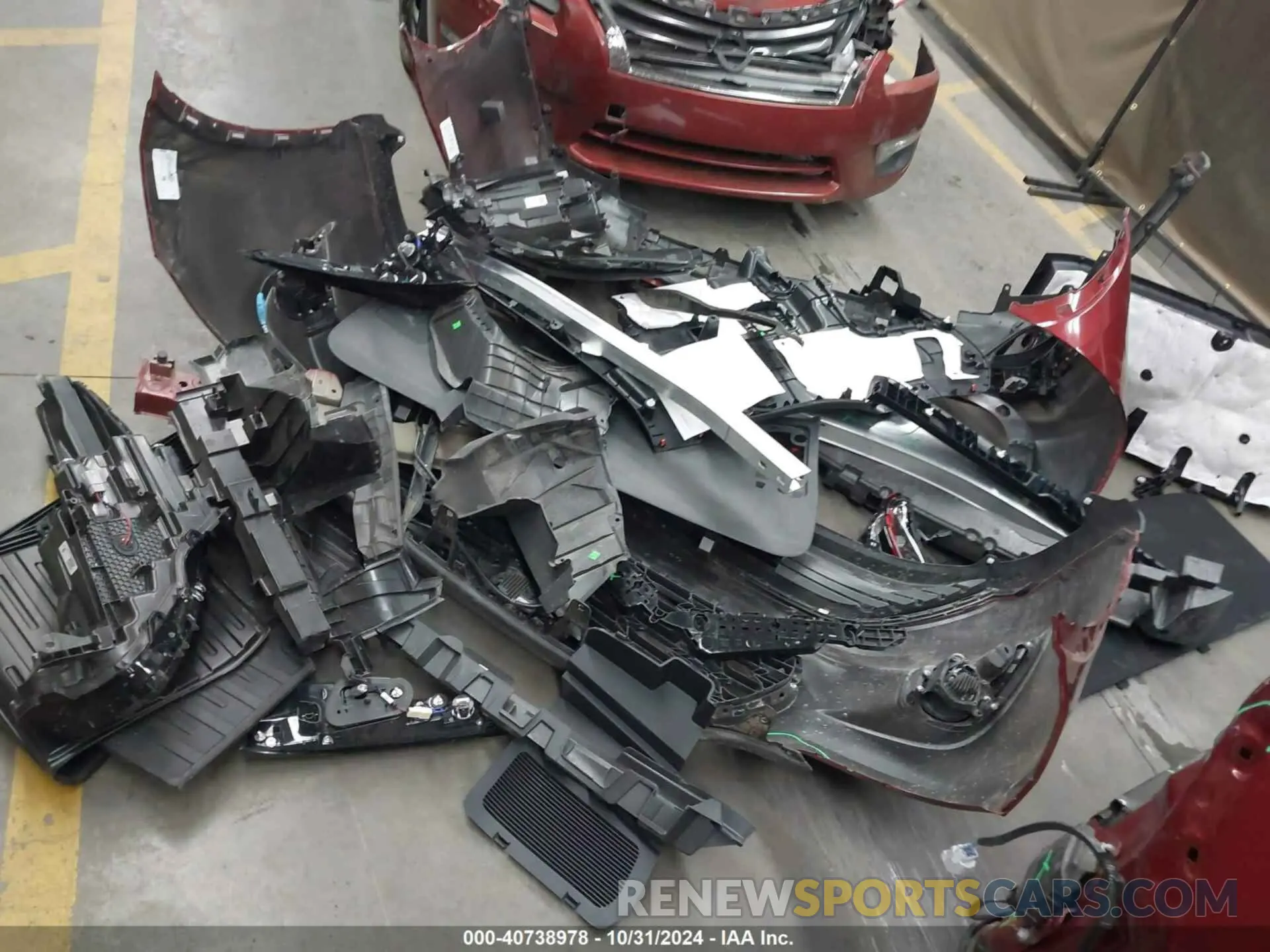 12 Photograph of a damaged car 5TDKDRAH2RS054318 TOYOTA HIGHLANDER 2024