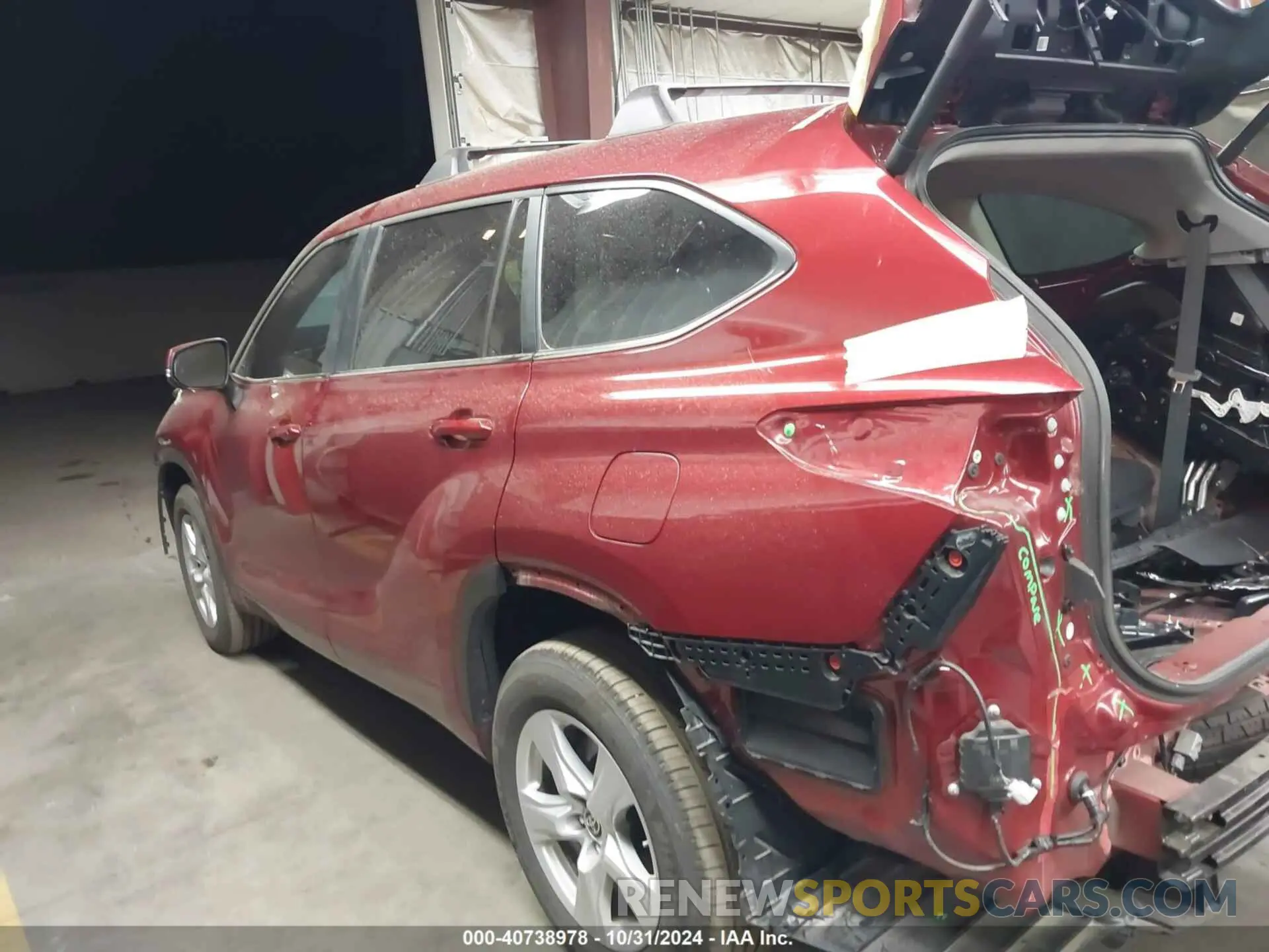 15 Photograph of a damaged car 5TDKDRAH2RS054318 TOYOTA HIGHLANDER 2024