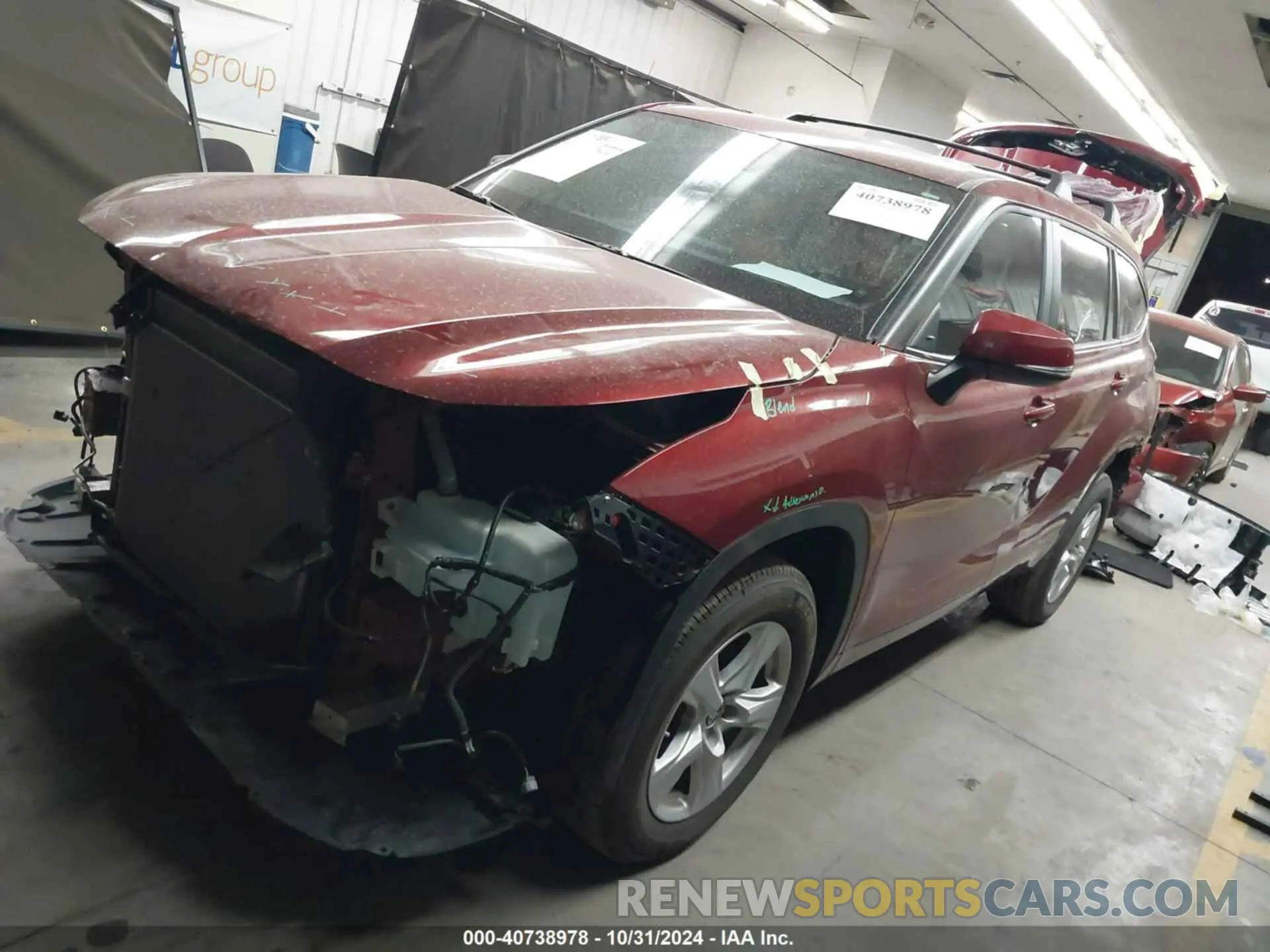 2 Photograph of a damaged car 5TDKDRAH2RS054318 TOYOTA HIGHLANDER 2024
