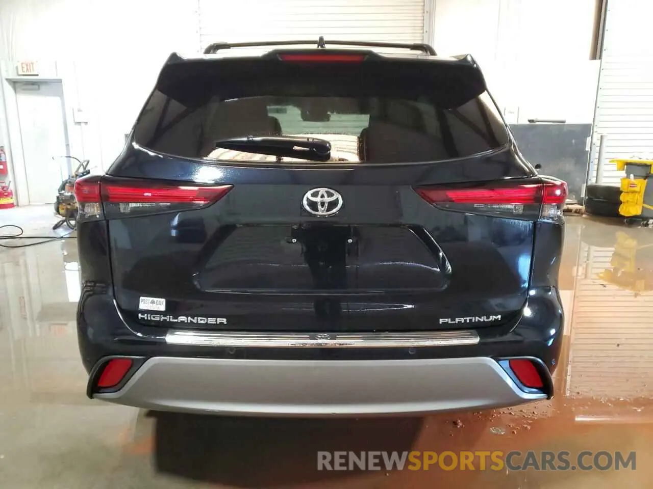 6 Photograph of a damaged car 5TDKDRAH2RS529157 TOYOTA HIGHLANDER 2024