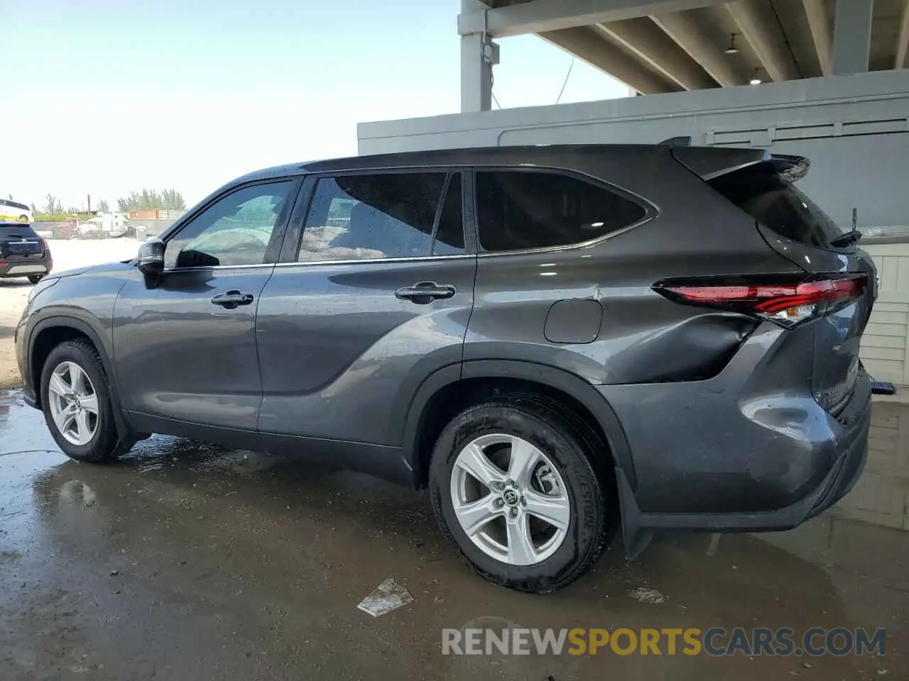 2 Photograph of a damaged car 5TDKDRAH2RS546587 TOYOTA HIGHLANDER 2024
