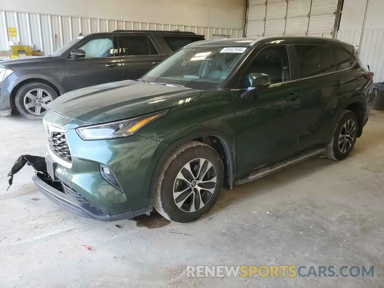 1 Photograph of a damaged car 5TDKDRAH3RS532777 TOYOTA HIGHLANDER 2024