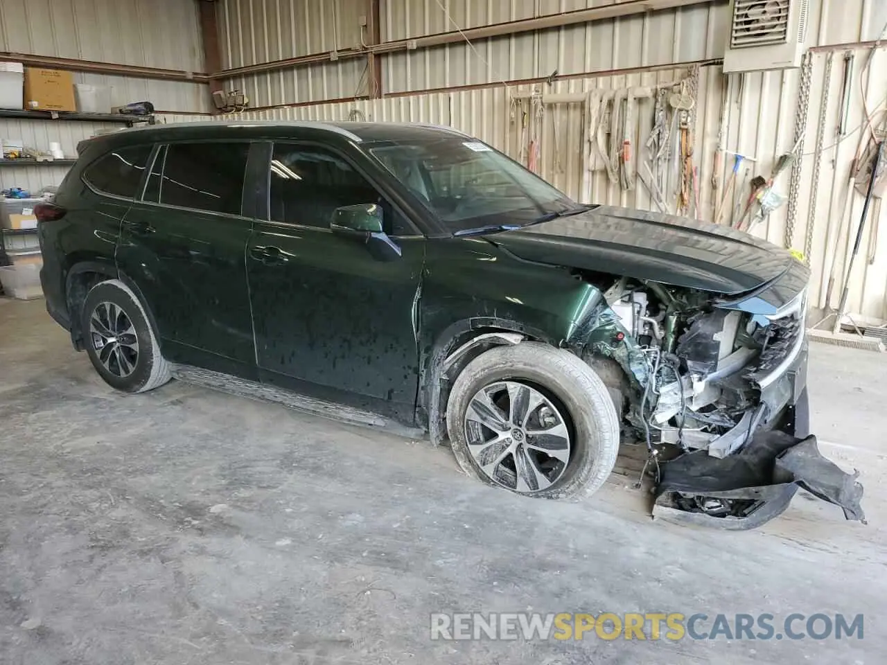 4 Photograph of a damaged car 5TDKDRAH3RS532777 TOYOTA HIGHLANDER 2024