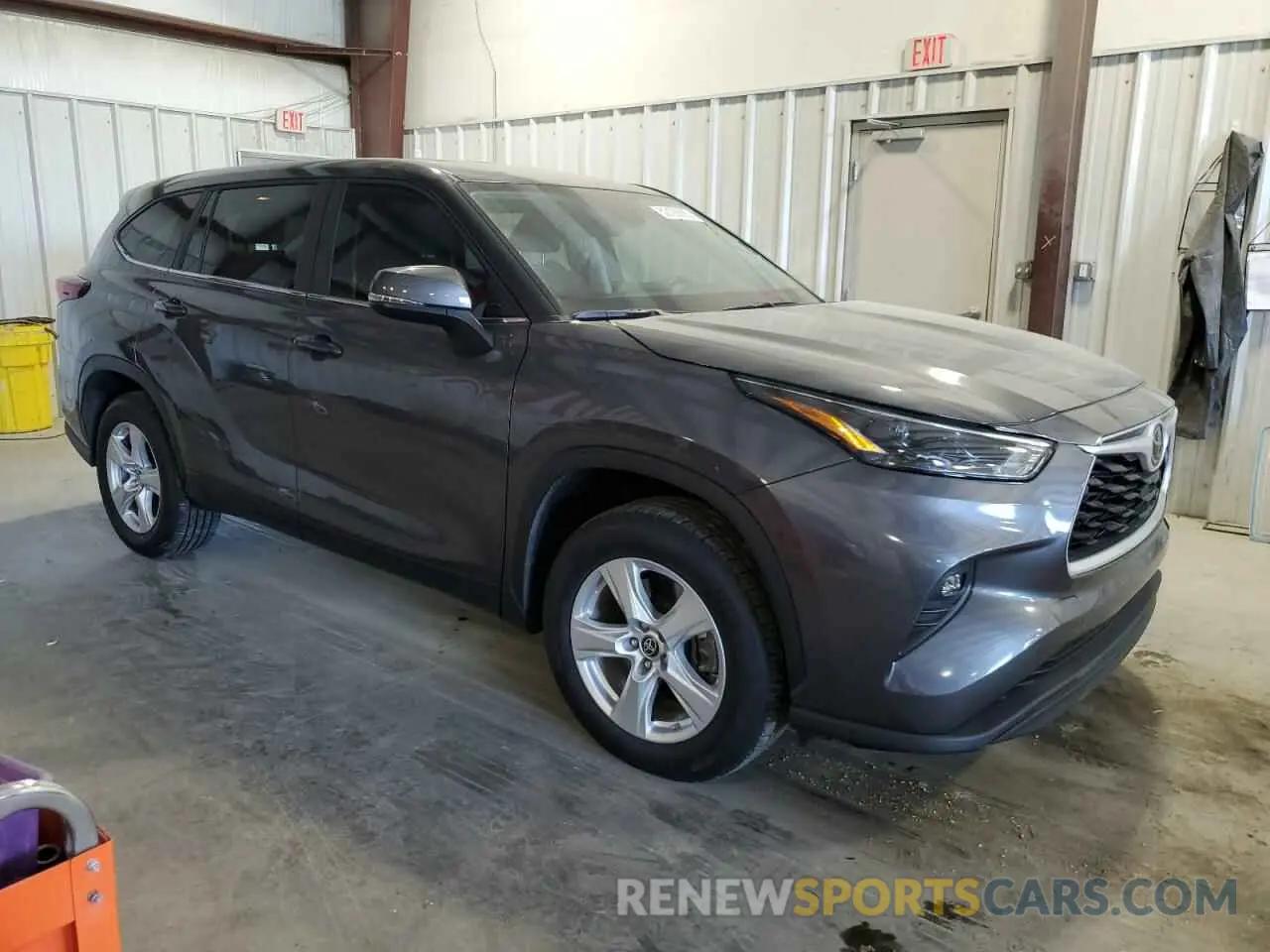 4 Photograph of a damaged car 5TDKDRAH4RS529743 TOYOTA HIGHLANDER 2024