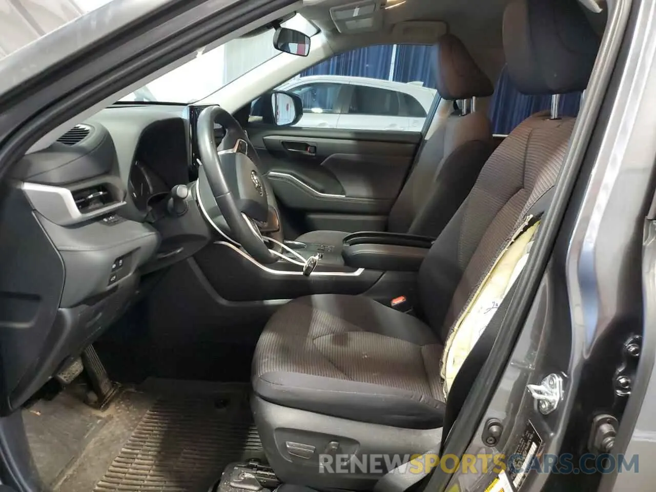 7 Photograph of a damaged car 5TDKDRAH4RS529743 TOYOTA HIGHLANDER 2024