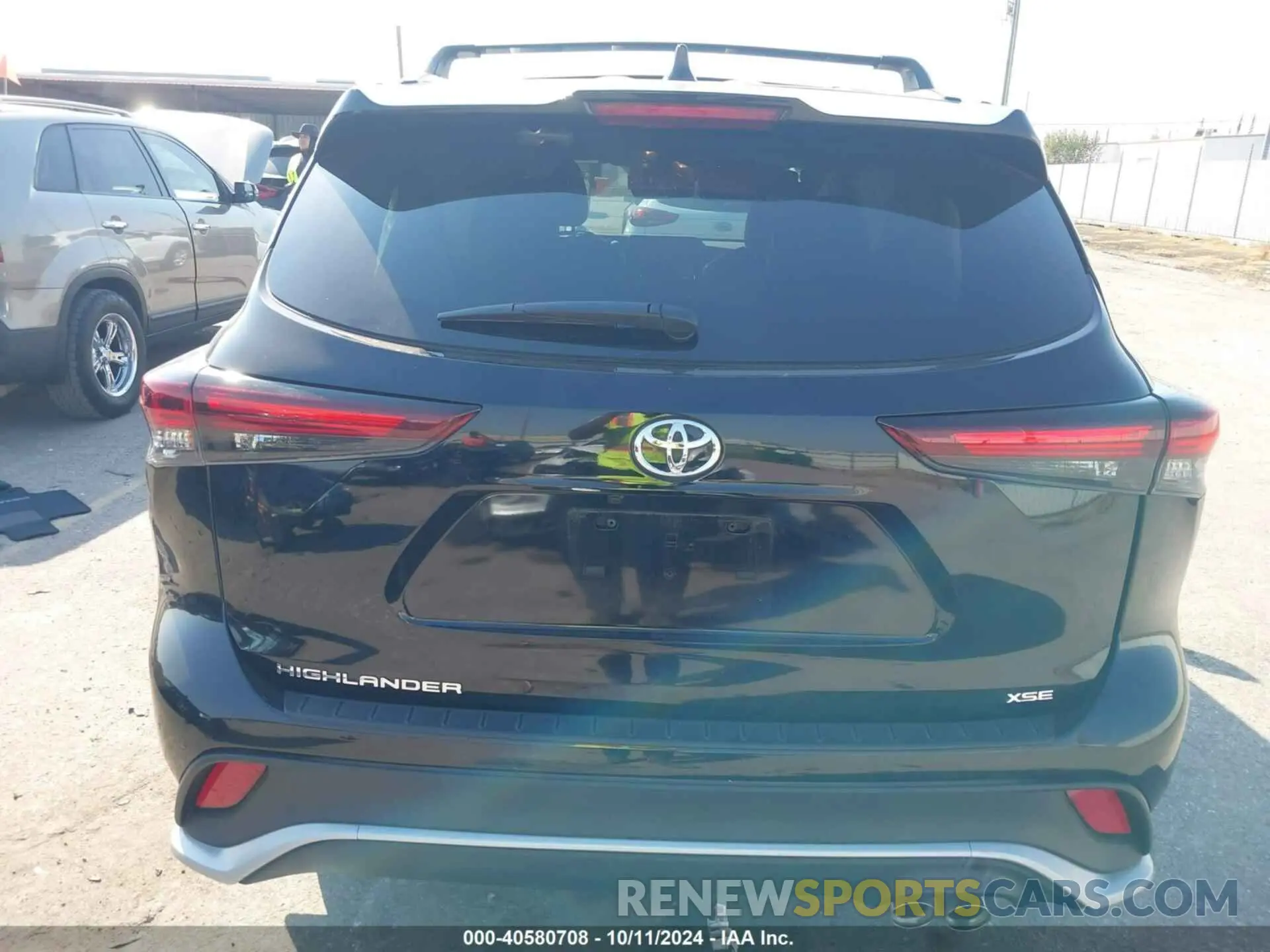 16 Photograph of a damaged car 5TDKDRAH4RS529760 TOYOTA HIGHLANDER 2024