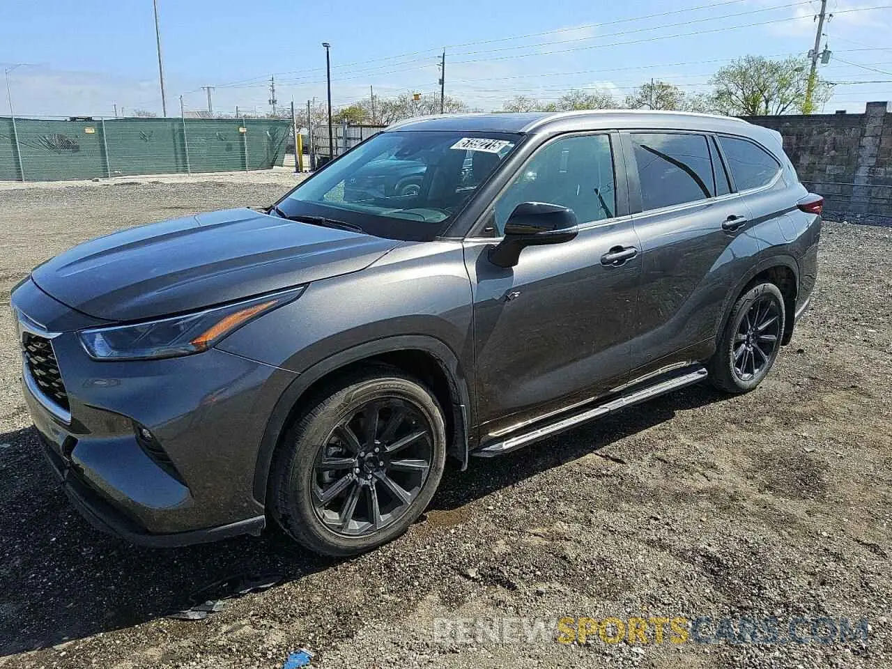 1 Photograph of a damaged car 5TDKDRAH5RS527838 TOYOTA HIGHLANDER 2024