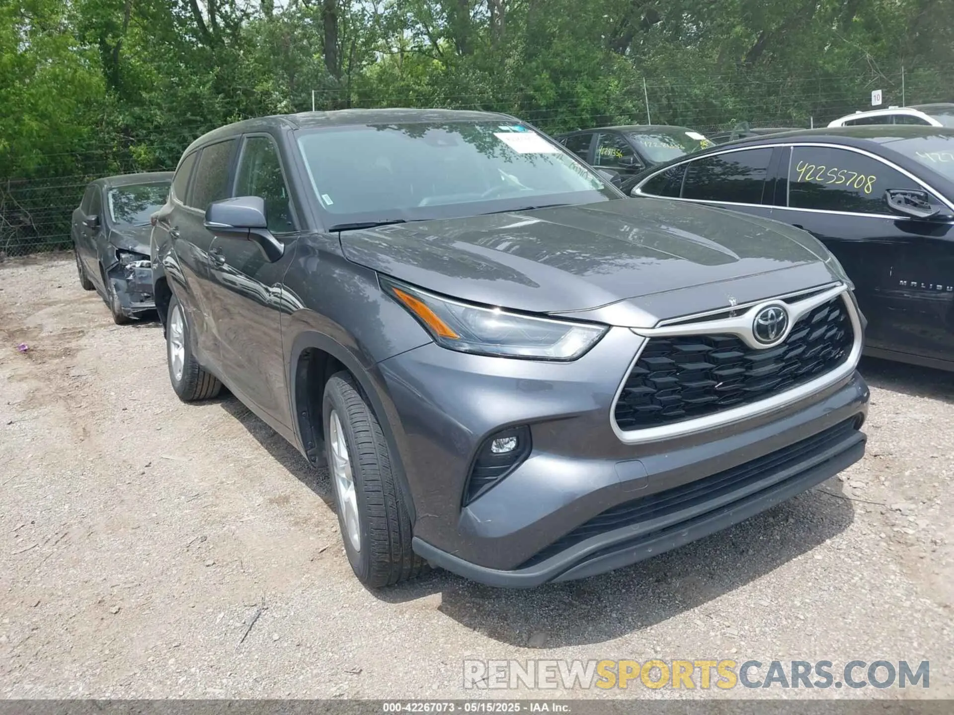 1 Photograph of a damaged car 5TDKDRAH6RS539383 TOYOTA HIGHLANDER 2024