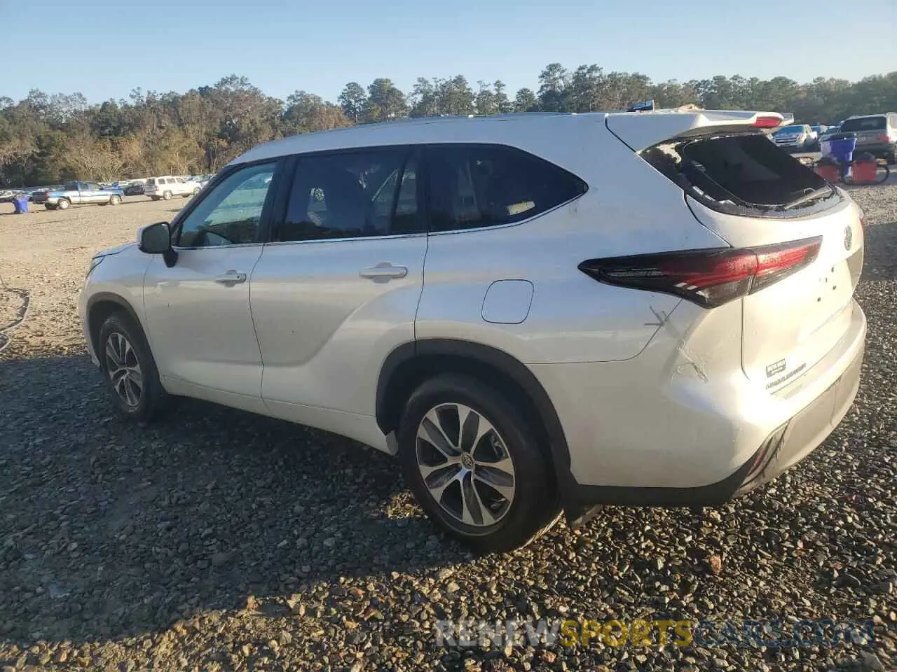 2 Photograph of a damaged car 5TDKDRAH6RS544552 TOYOTA HIGHLANDER 2024