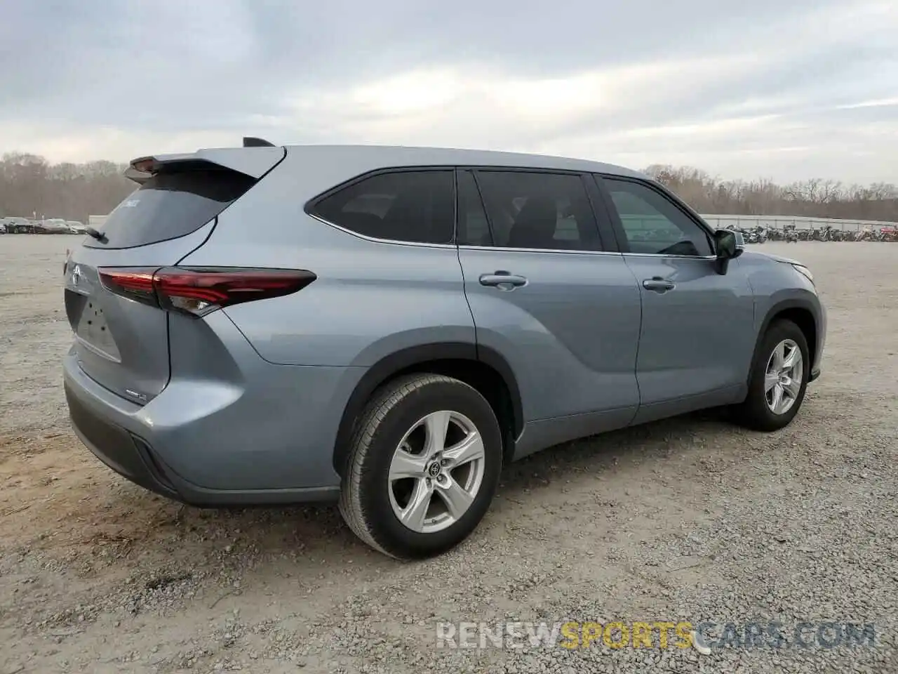 3 Photograph of a damaged car 5TDKDRAH7RS528294 TOYOTA HIGHLANDER 2024