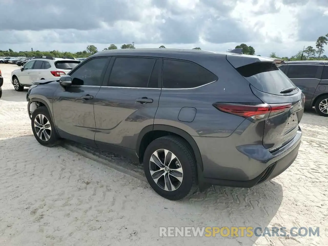 2 Photograph of a damaged car 5TDKDRAH7RS543460 TOYOTA HIGHLANDER 2024