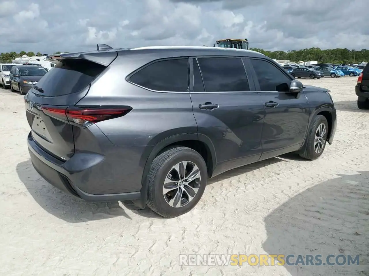 3 Photograph of a damaged car 5TDKDRAH7RS543460 TOYOTA HIGHLANDER 2024