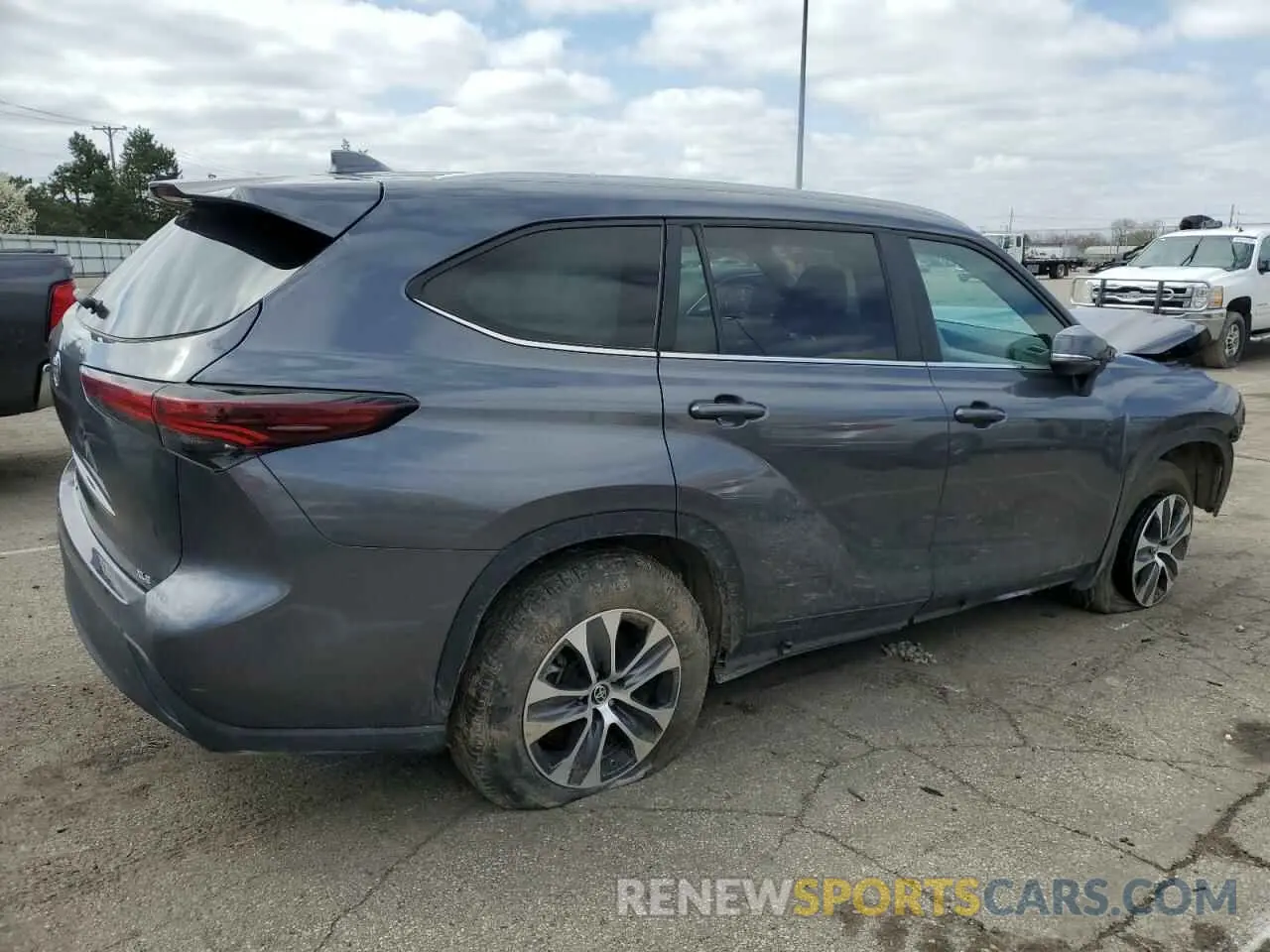 3 Photograph of a damaged car 5TDKDRAH8RS053920 TOYOTA HIGHLANDER 2024