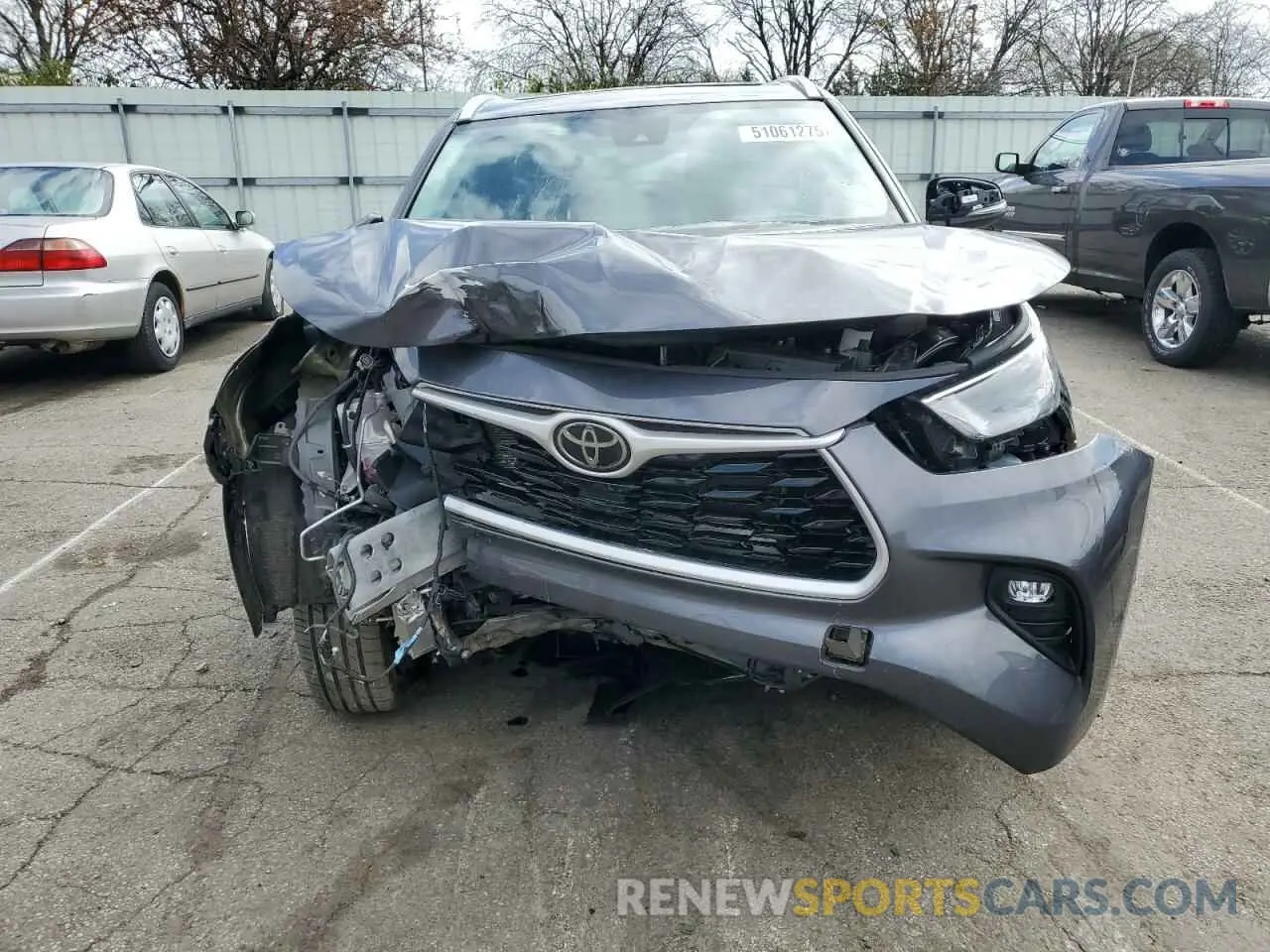 5 Photograph of a damaged car 5TDKDRAH8RS053920 TOYOTA HIGHLANDER 2024