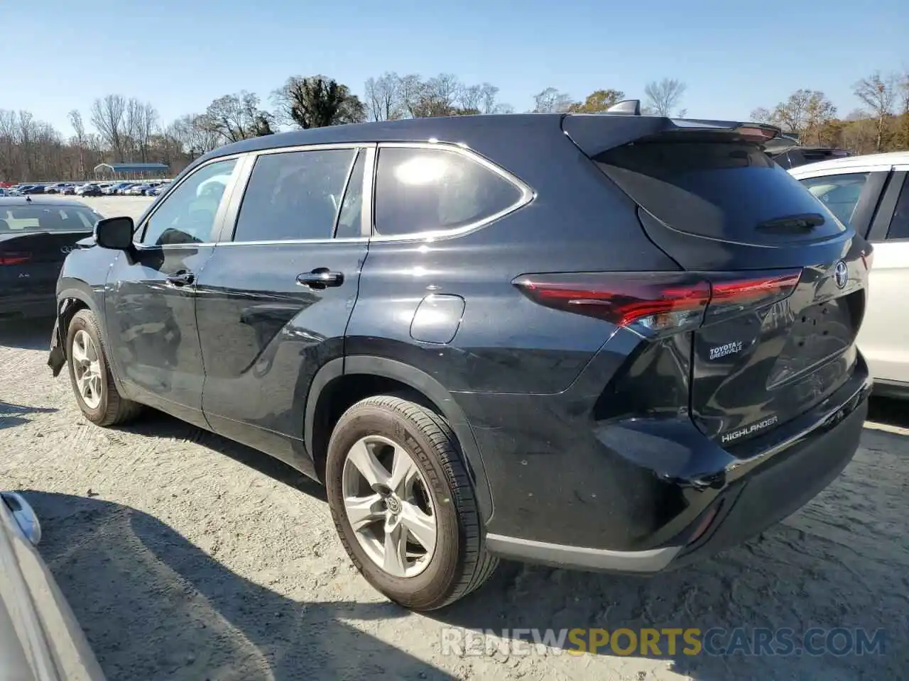 2 Photograph of a damaged car 5TDKDRAH8RS532676 TOYOTA HIGHLANDER 2024