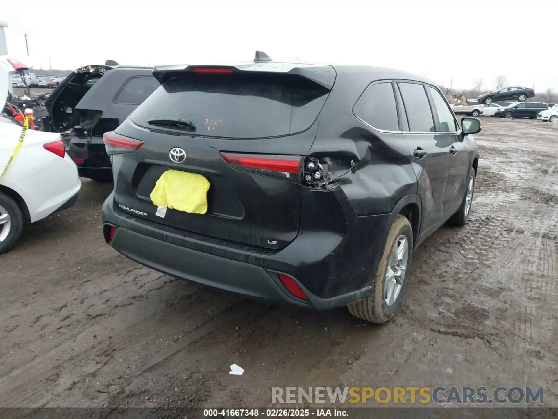 4 Photograph of a damaged car 5TDKDRAH8RS533245 TOYOTA HIGHLANDER 2024