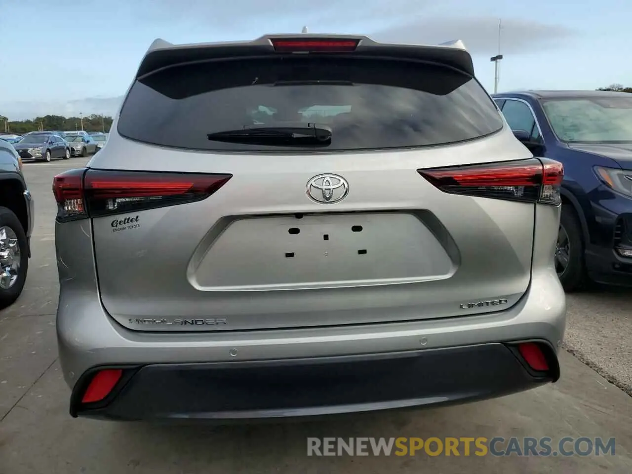 6 Photograph of a damaged car 5TDKDRAH8RS534993 TOYOTA HIGHLANDER 2024