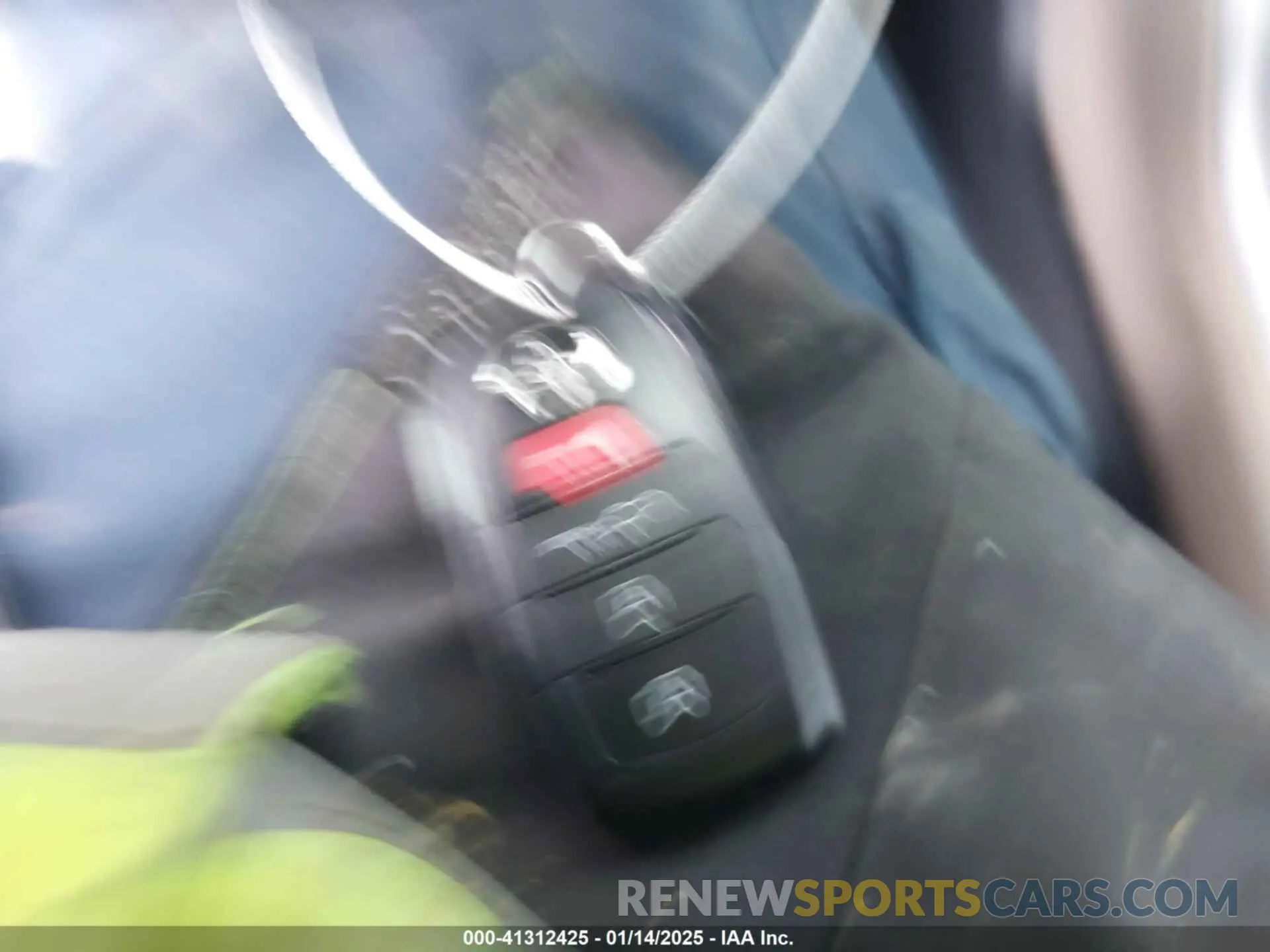 11 Photograph of a damaged car 5TDKDRAH8RS537537 TOYOTA HIGHLANDER 2024
