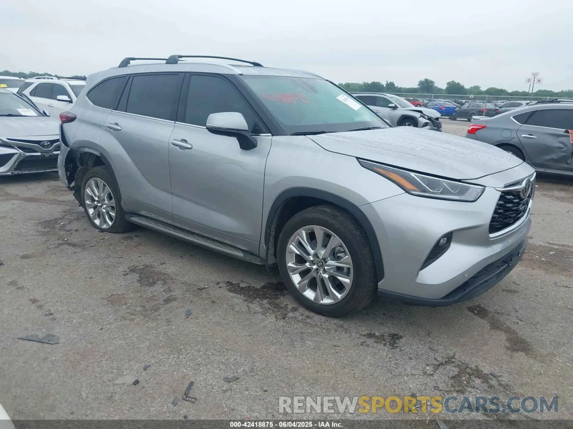 1 Photograph of a damaged car 5TDKDRAH8RS546948 TOYOTA HIGHLANDER 2024