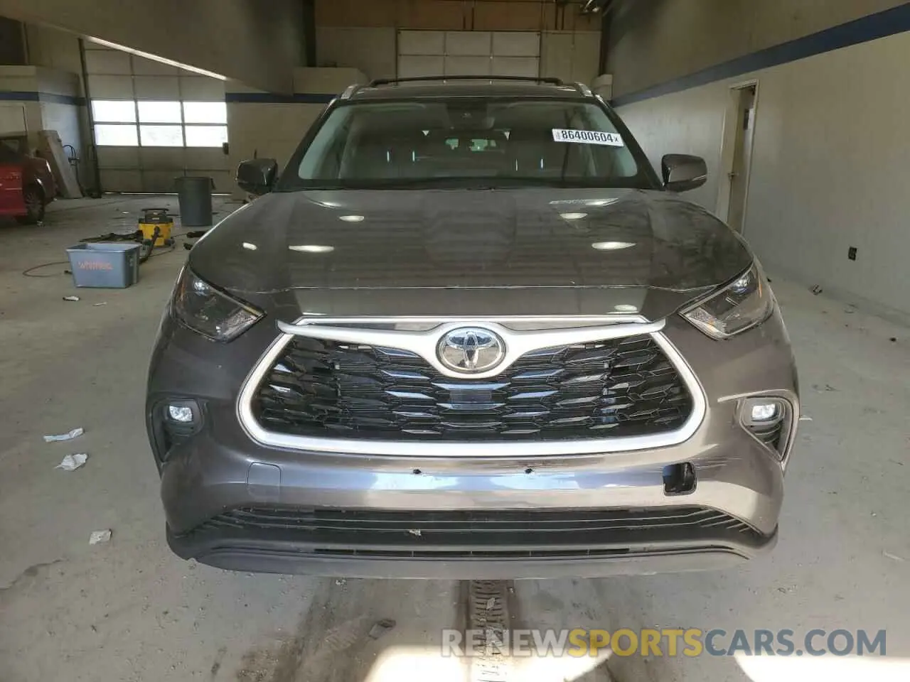 5 Photograph of a damaged car 5TDKDRAH8RS548165 TOYOTA HIGHLANDER 2024