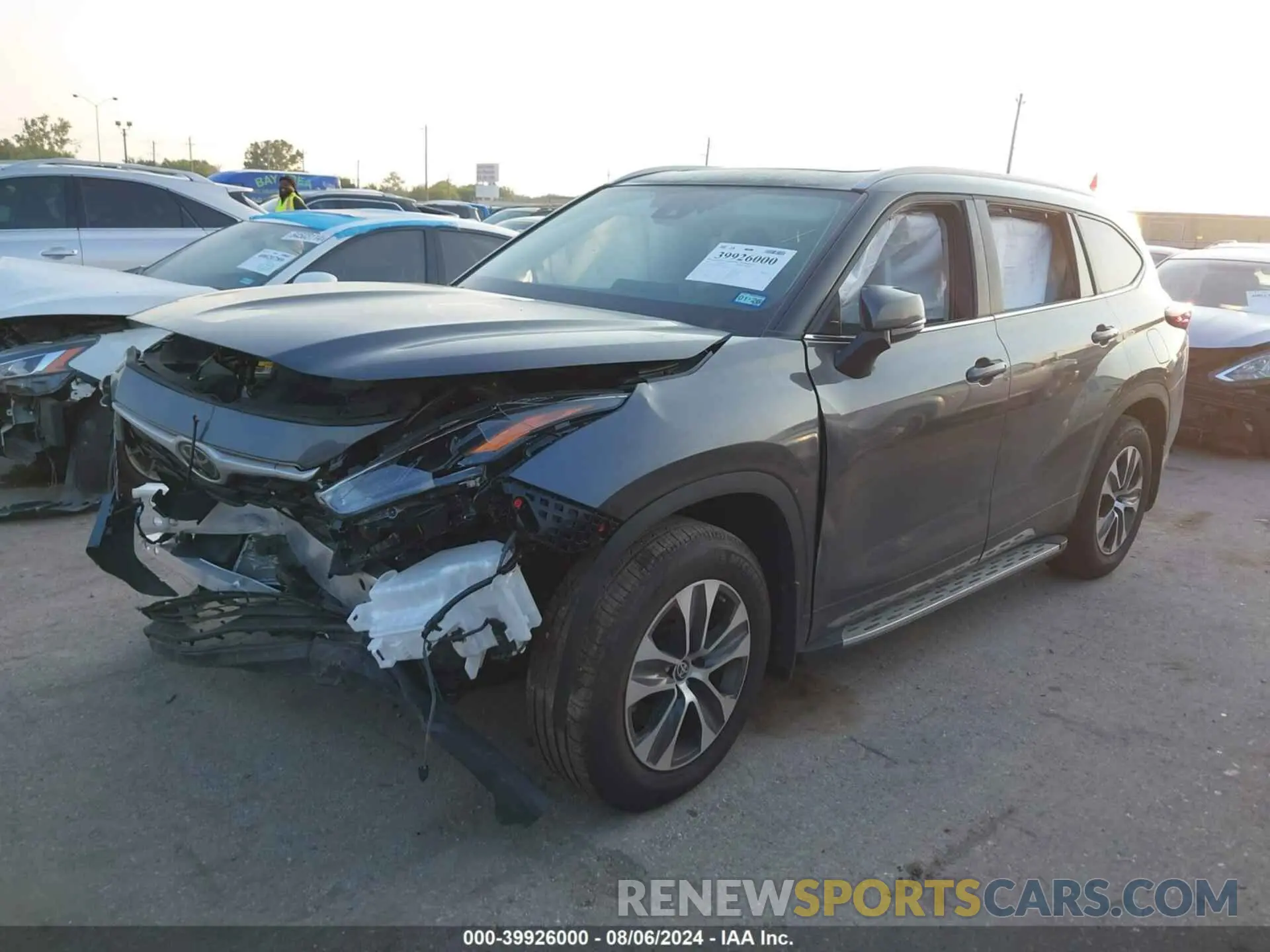 2 Photograph of a damaged car 5TDKDRAH9RS053005 TOYOTA HIGHLANDER 2024