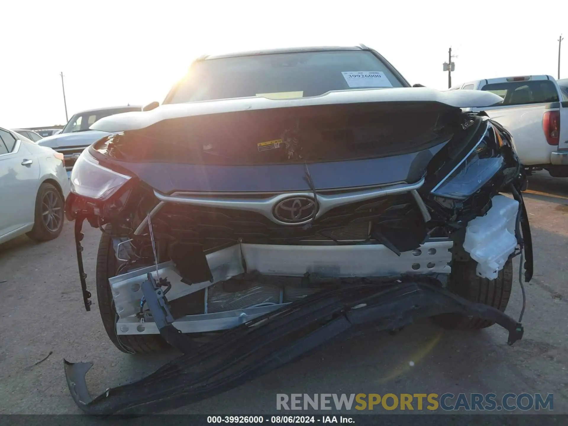 6 Photograph of a damaged car 5TDKDRAH9RS053005 TOYOTA HIGHLANDER 2024