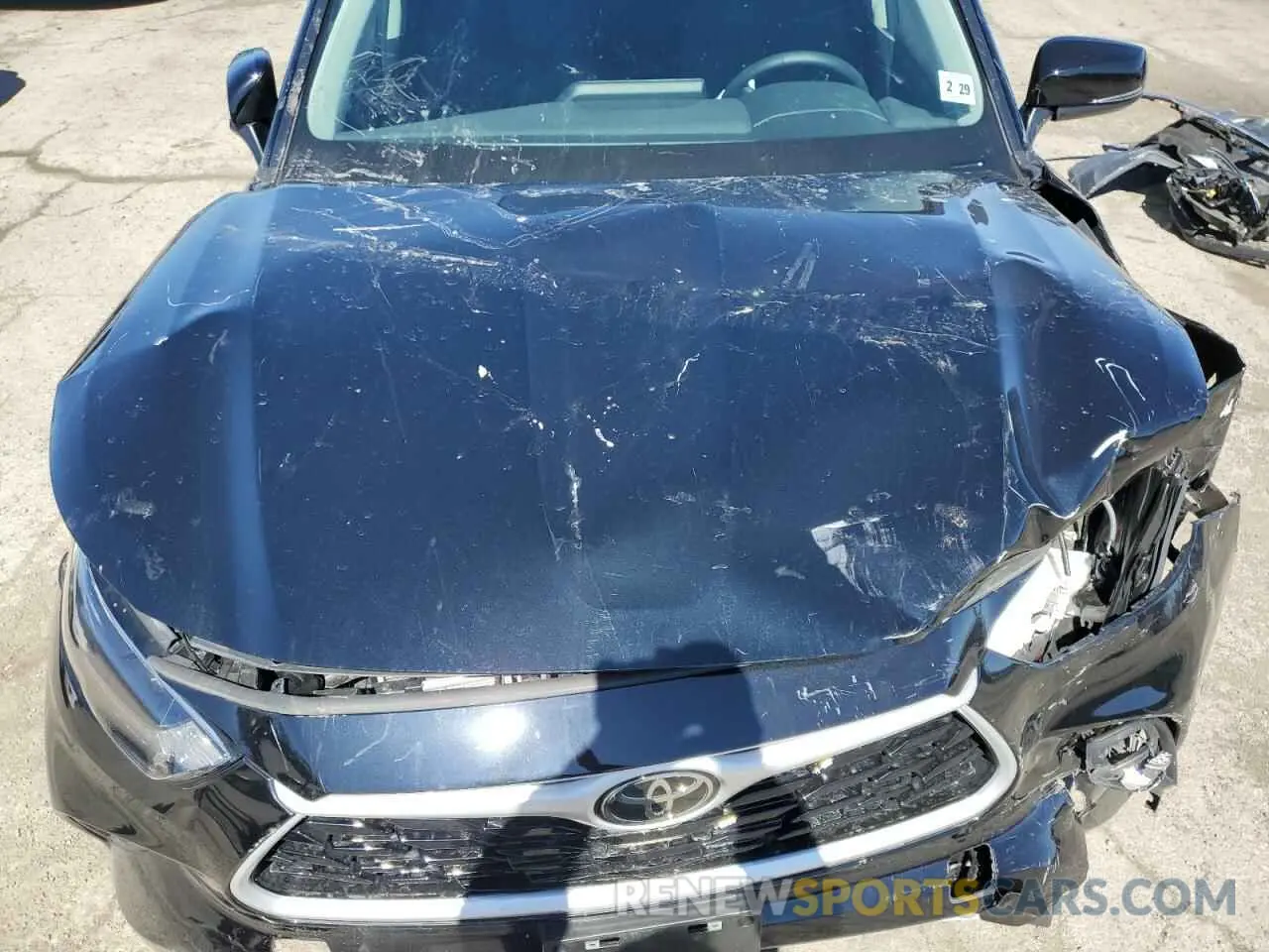 12 Photograph of a damaged car 5TDKDRAH9RS529558 TOYOTA HIGHLANDER 2024