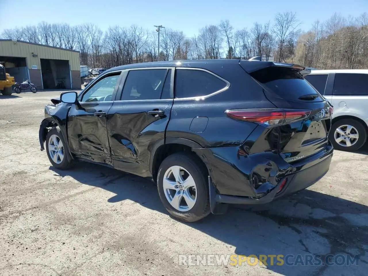 2 Photograph of a damaged car 5TDKDRAH9RS529558 TOYOTA HIGHLANDER 2024