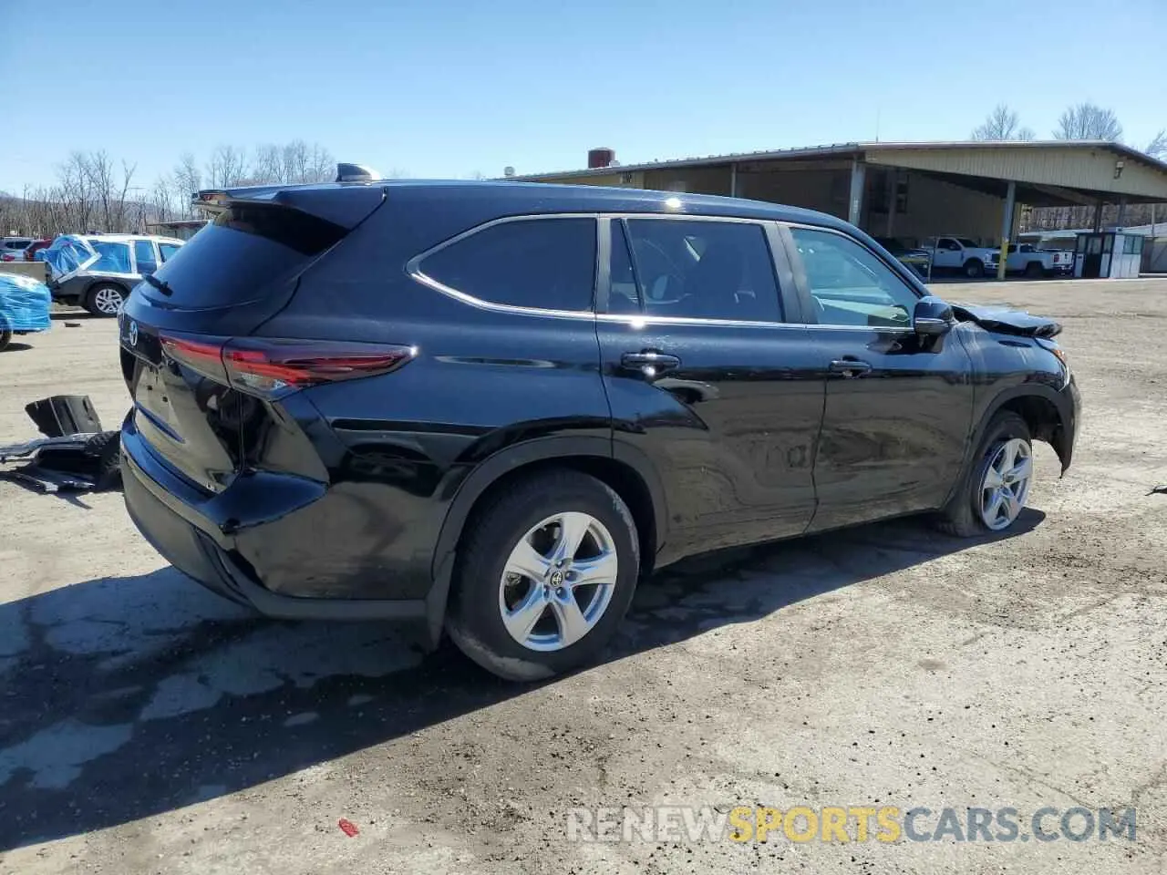 3 Photograph of a damaged car 5TDKDRAH9RS529558 TOYOTA HIGHLANDER 2024