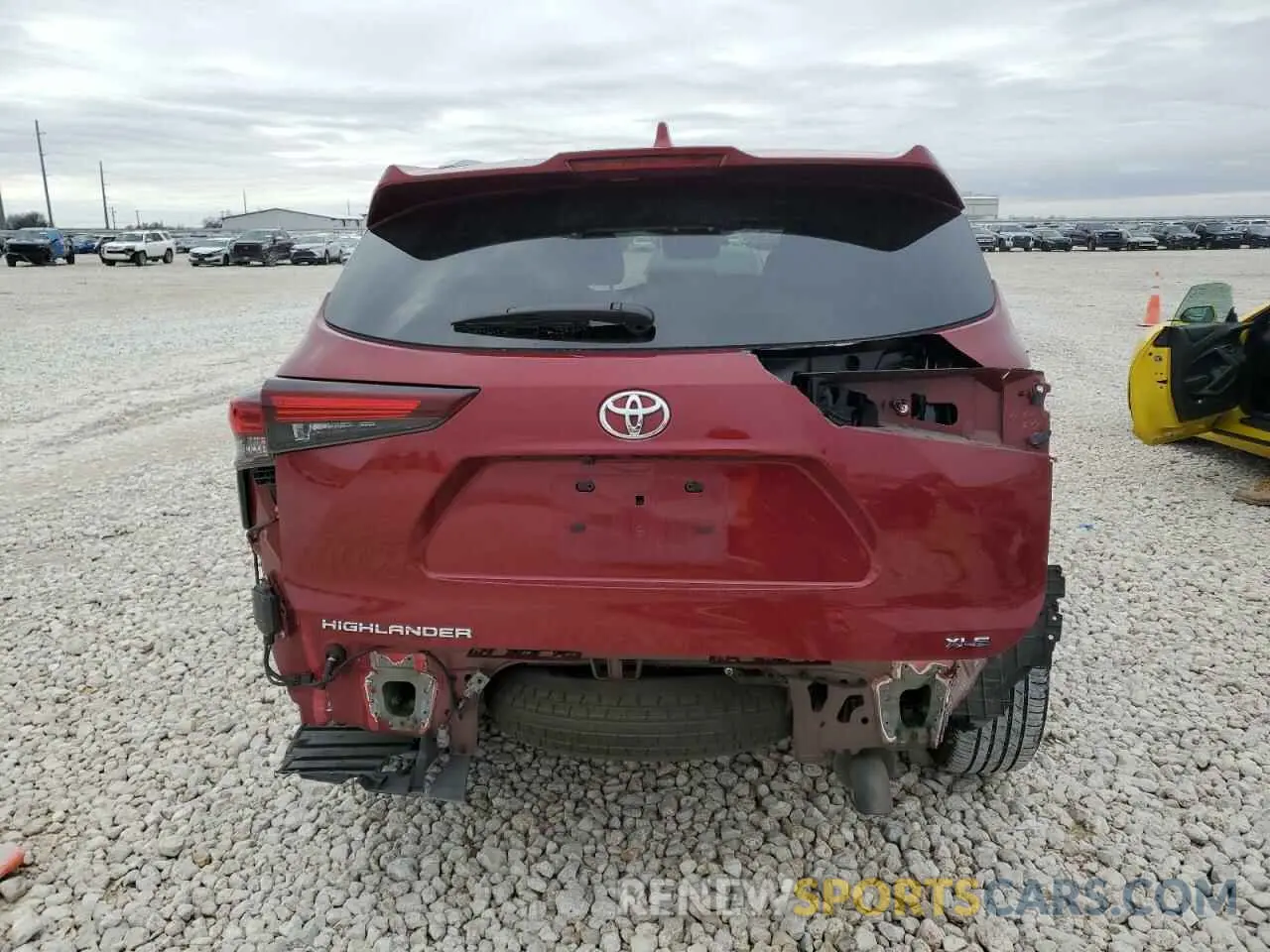 6 Photograph of a damaged car 5TDKDRAHXRS534509 TOYOTA HIGHLANDER 2024