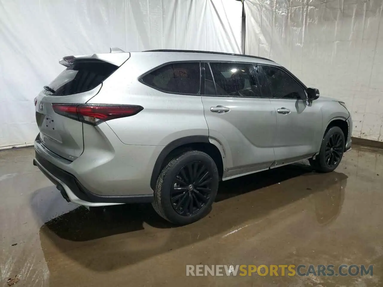 3 Photograph of a damaged car 5TDKDRAHXRS536518 TOYOTA HIGHLANDER 2024