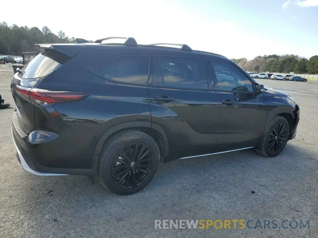 3 Photograph of a damaged car 5TDKDRAHXRS548863 TOYOTA HIGHLANDER 2024