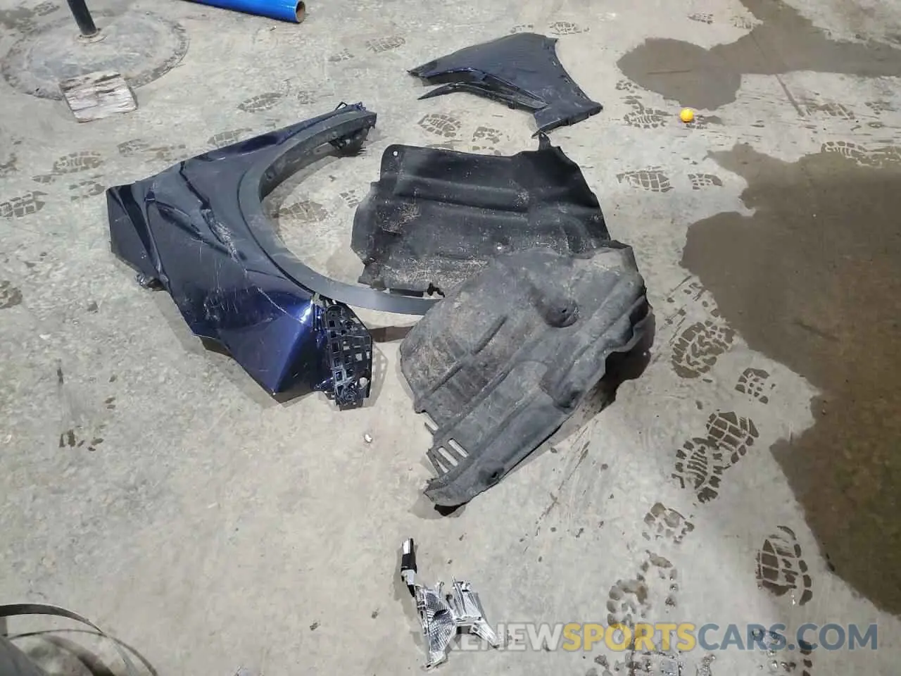13 Photograph of a damaged car 5TDKDRBH0RS528507 TOYOTA HIGHLANDER 2024