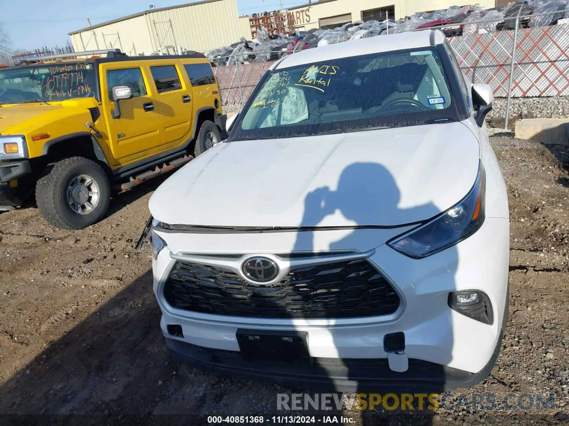 12 Photograph of a damaged car 5TDKDRBH0RS534761 TOYOTA HIGHLANDER 2024
