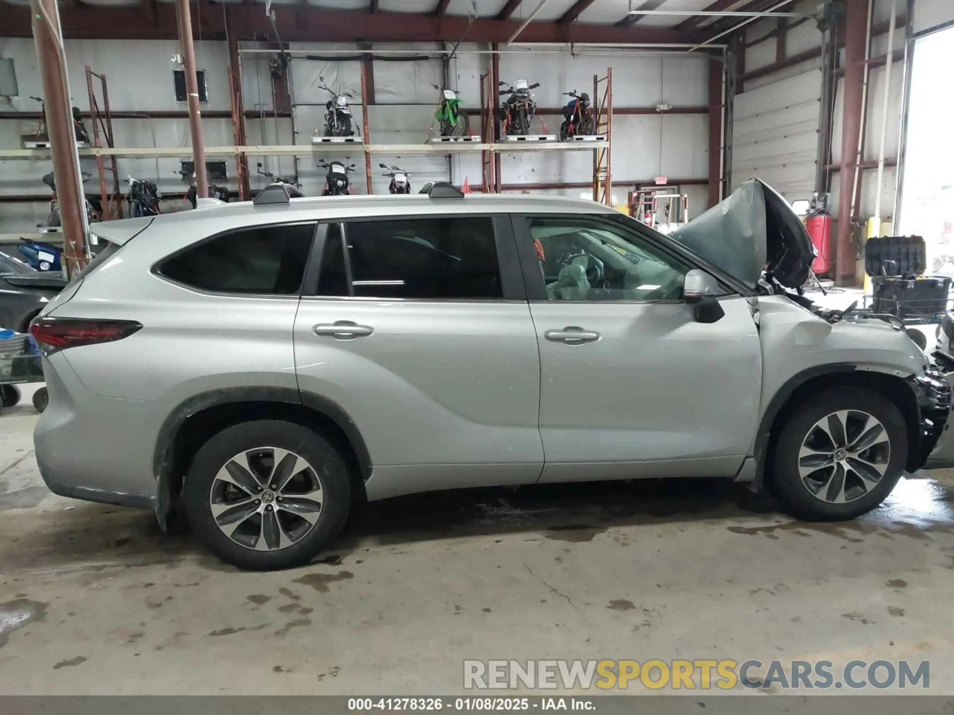 13 Photograph of a damaged car 5TDKDRBH0RS540396 TOYOTA HIGHLANDER 2024