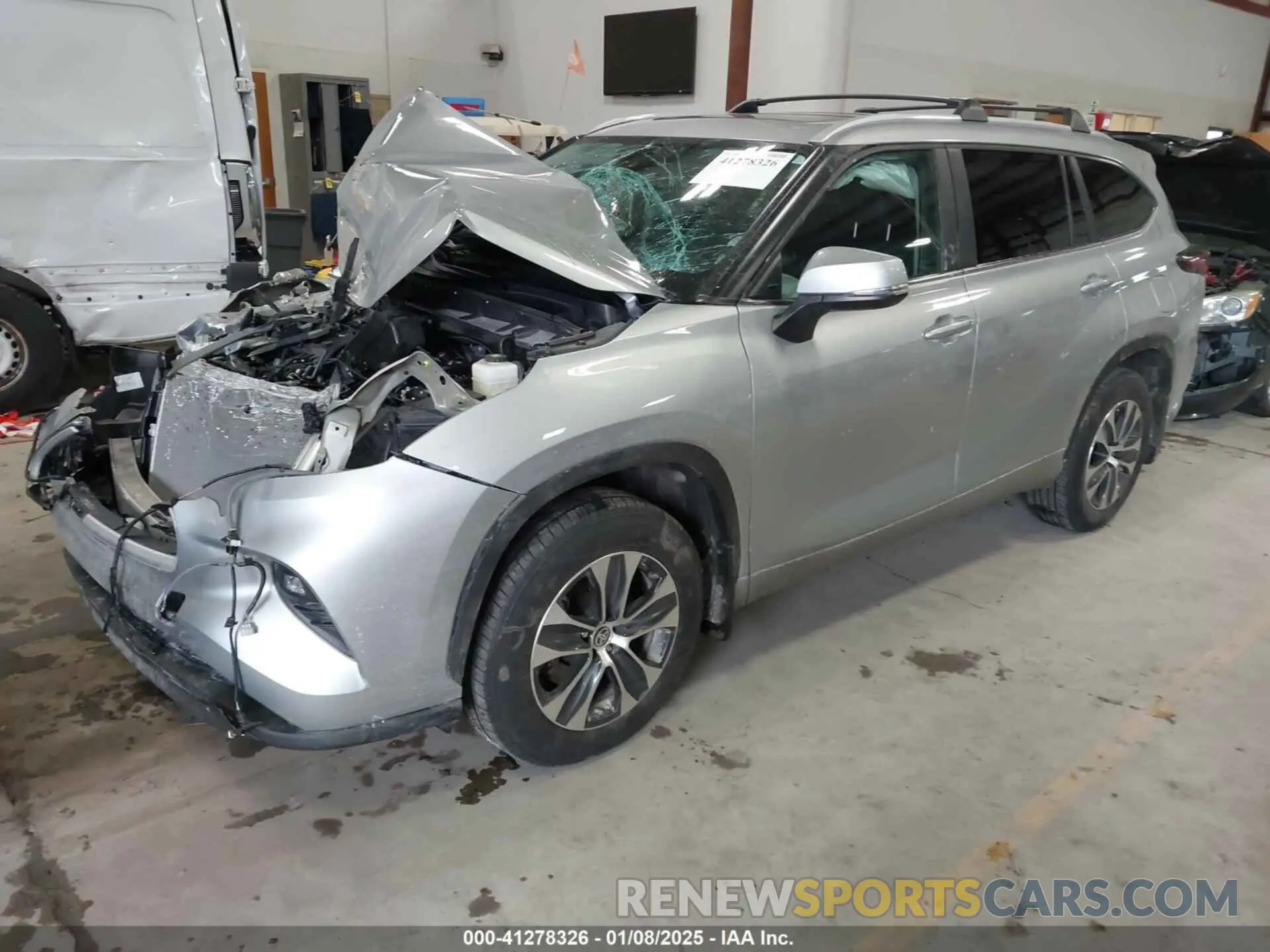 2 Photograph of a damaged car 5TDKDRBH0RS540396 TOYOTA HIGHLANDER 2024