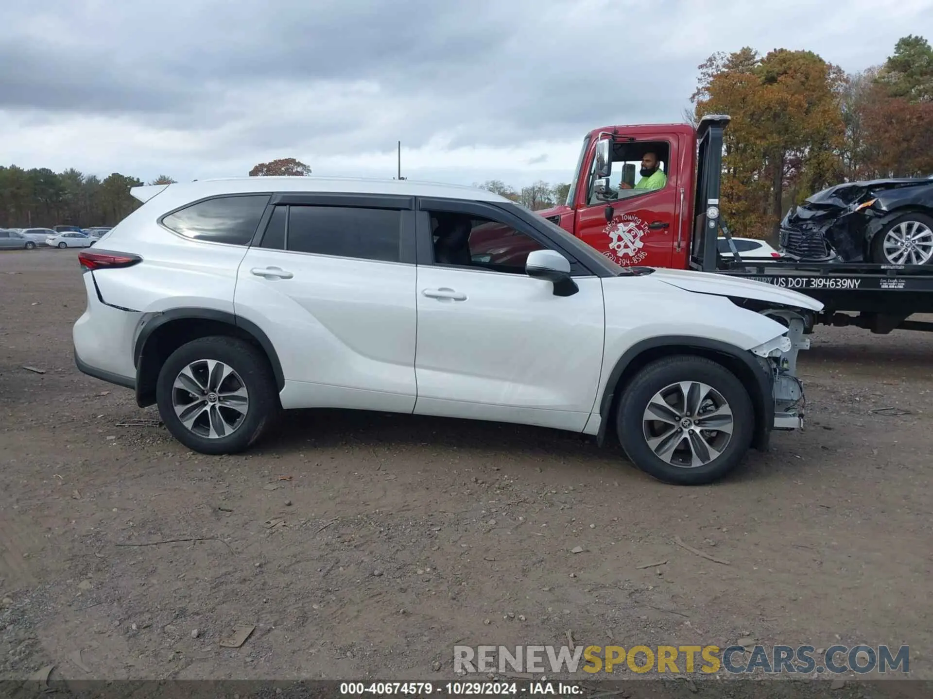 13 Photograph of a damaged car 5TDKDRBH0RS545971 TOYOTA HIGHLANDER 2024