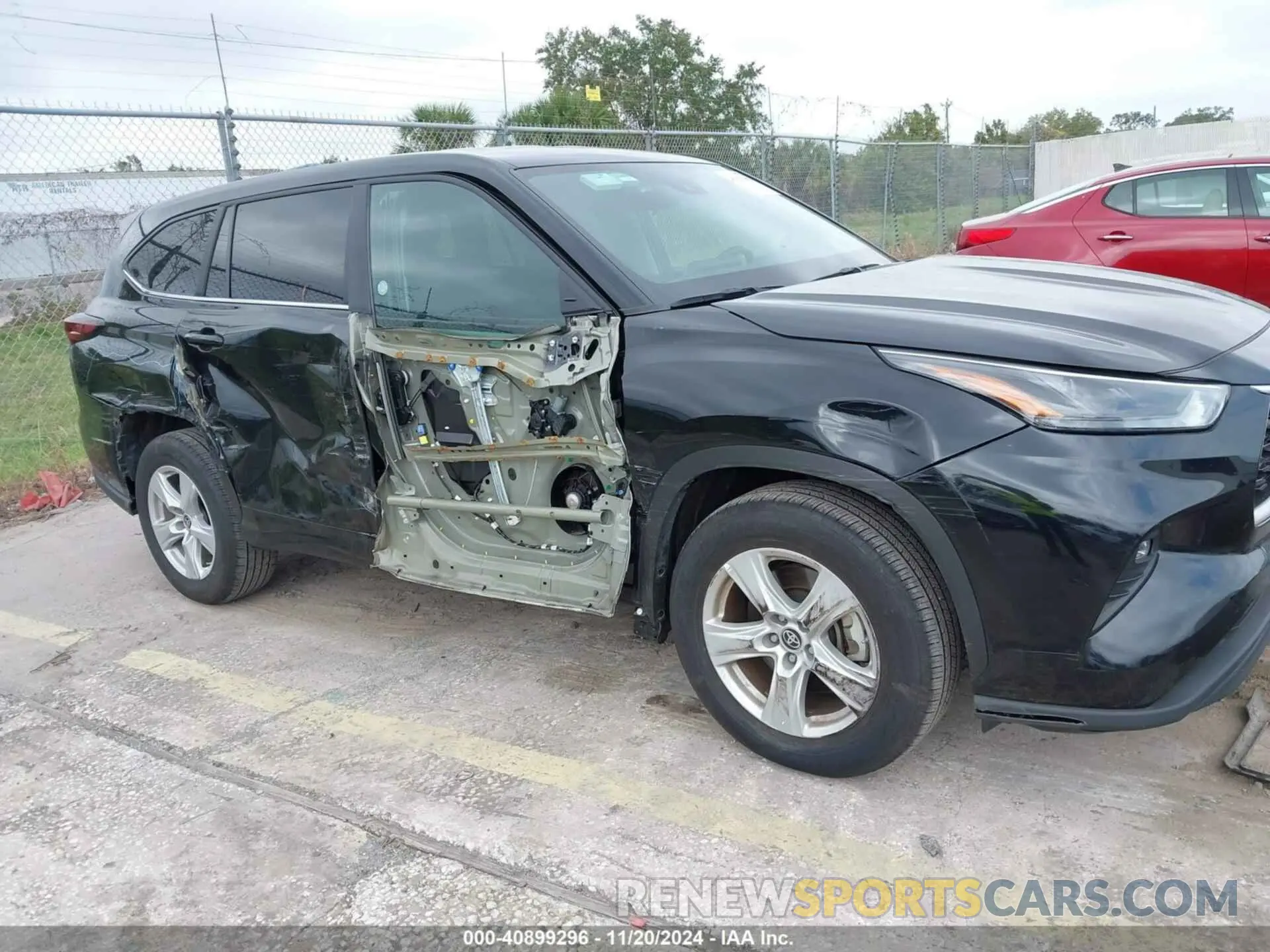 6 Photograph of a damaged car 5TDKDRBH1RS534168 TOYOTA HIGHLANDER 2024