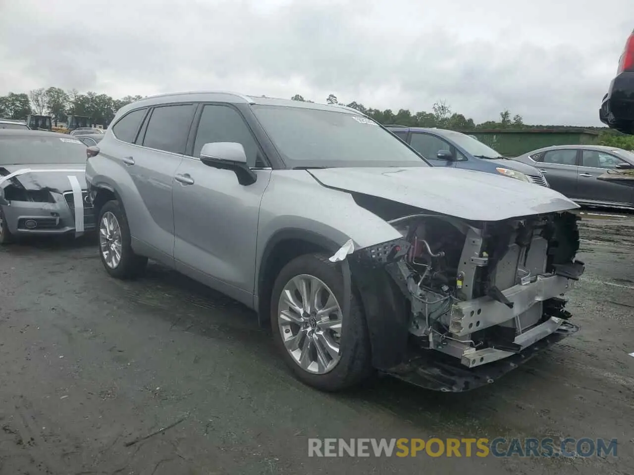 4 Photograph of a damaged car 5TDKDRBH1RS538222 TOYOTA HIGHLANDER 2024