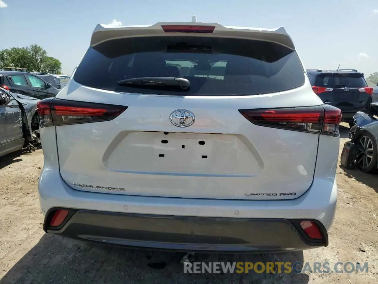 6 Photograph of a damaged car 5TDKDRBH1RS551116 TOYOTA HIGHLANDER 2024
