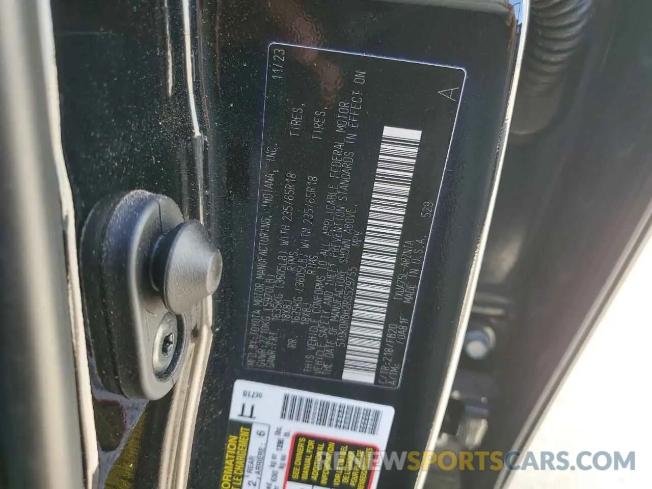 13 Photograph of a damaged car 5TDKDRBH2RS529755 TOYOTA HIGHLANDER 2024