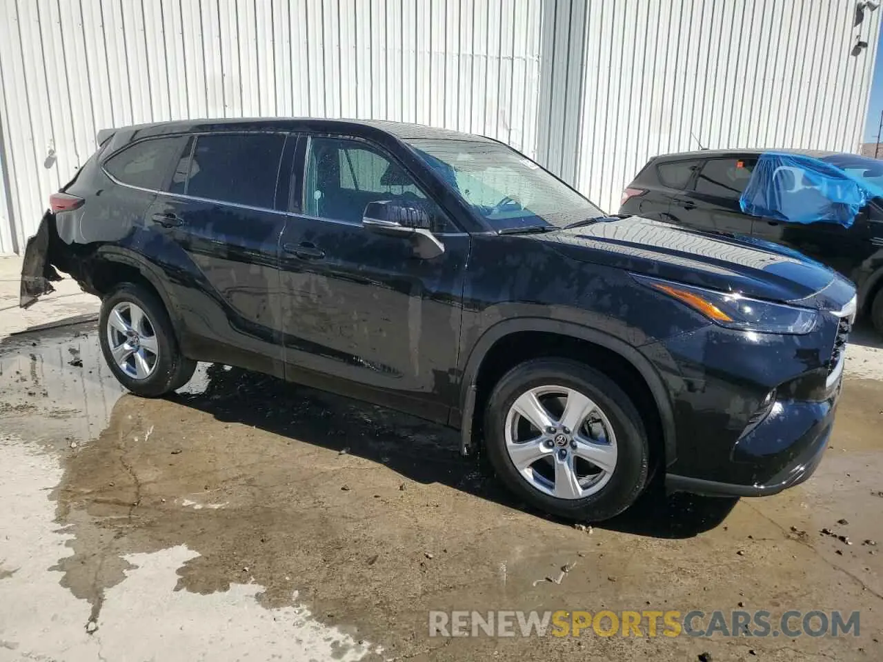 4 Photograph of a damaged car 5TDKDRBH2RS529755 TOYOTA HIGHLANDER 2024